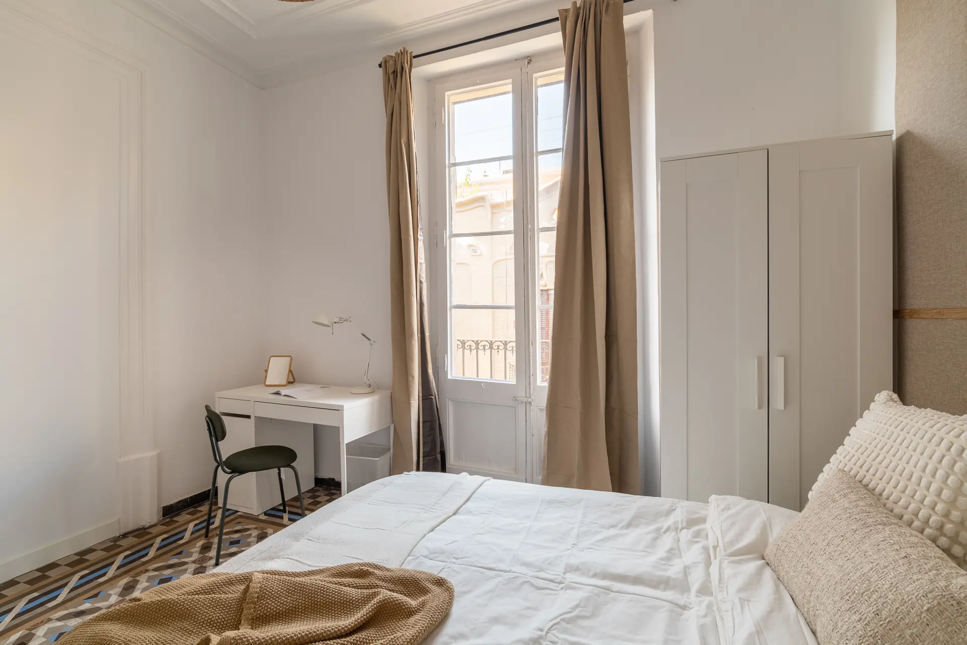 Private room in Barcelona photo 3