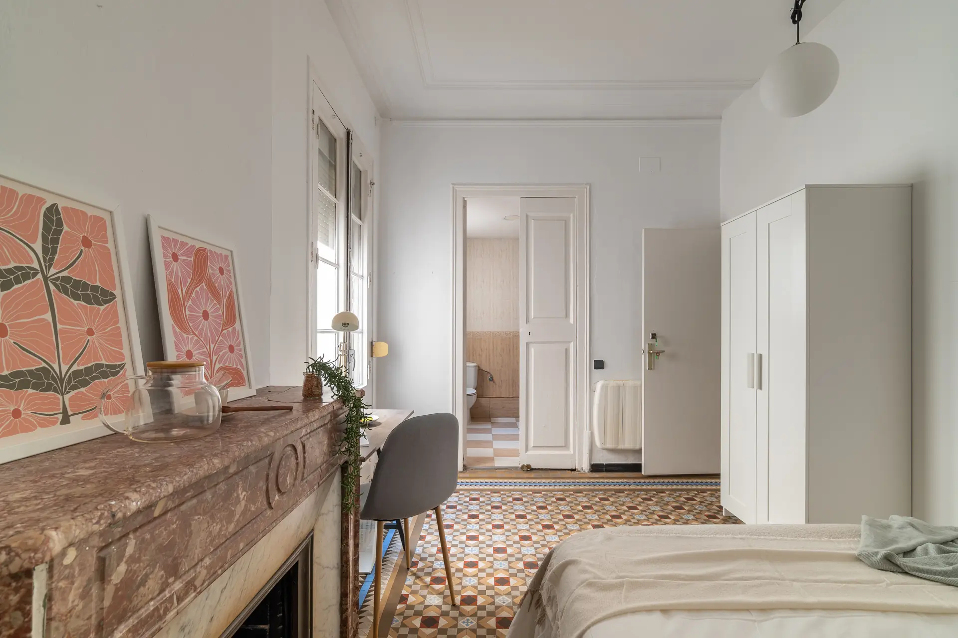 Private room in Barcelona photo 2