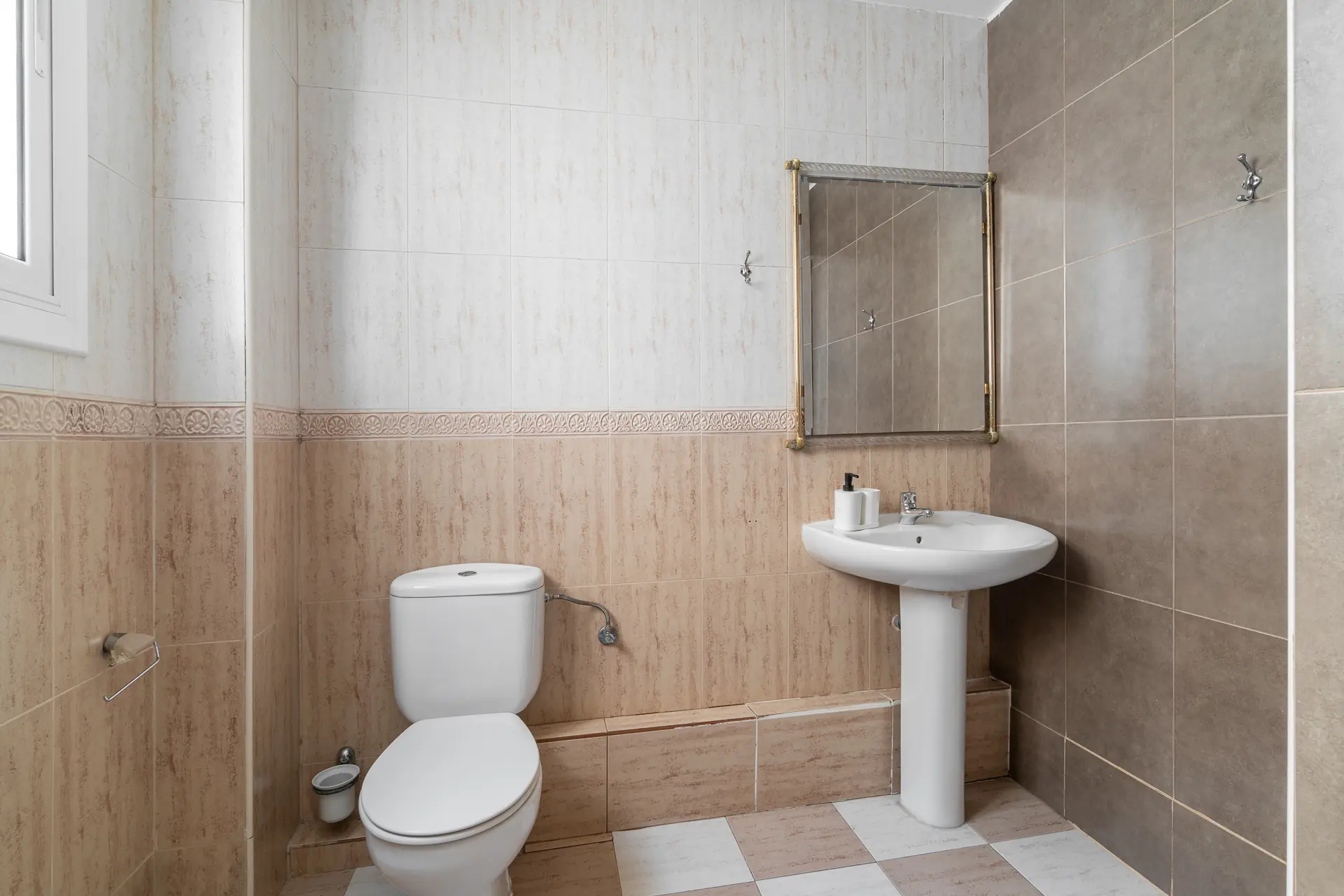 Private room in Barcelona photo 3