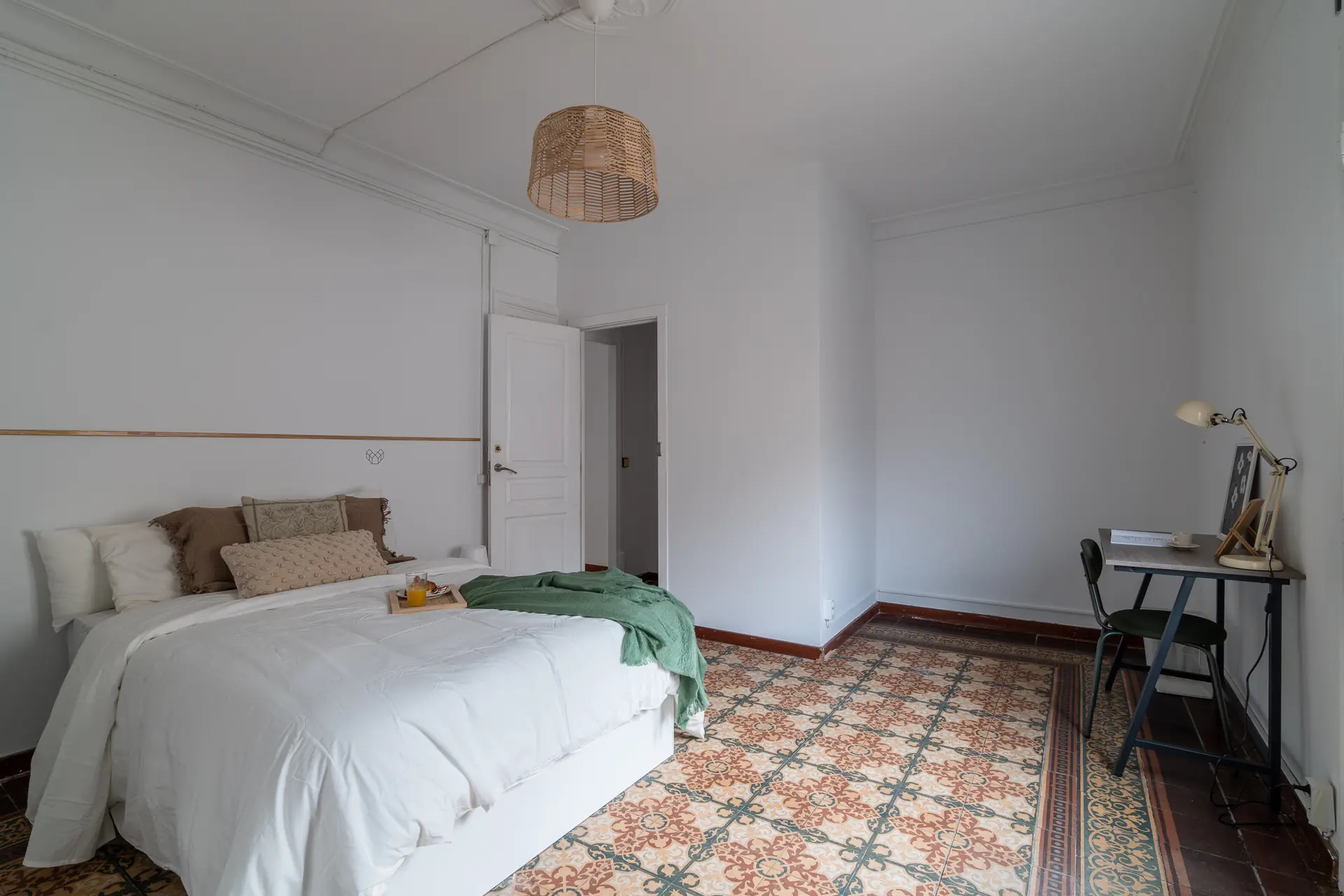 Private room in Barcelona photo 2