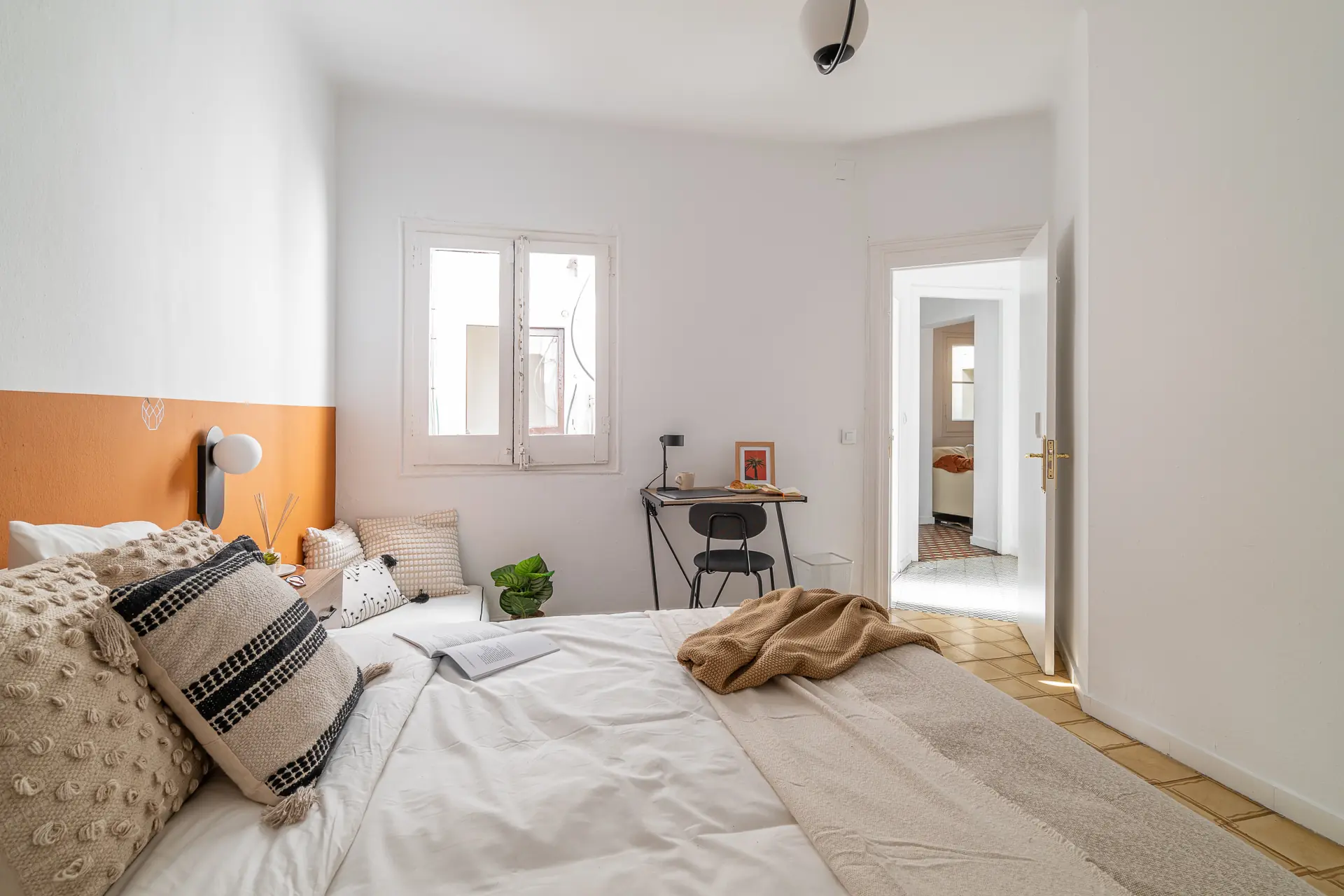 Private room in Barcelona photo 3