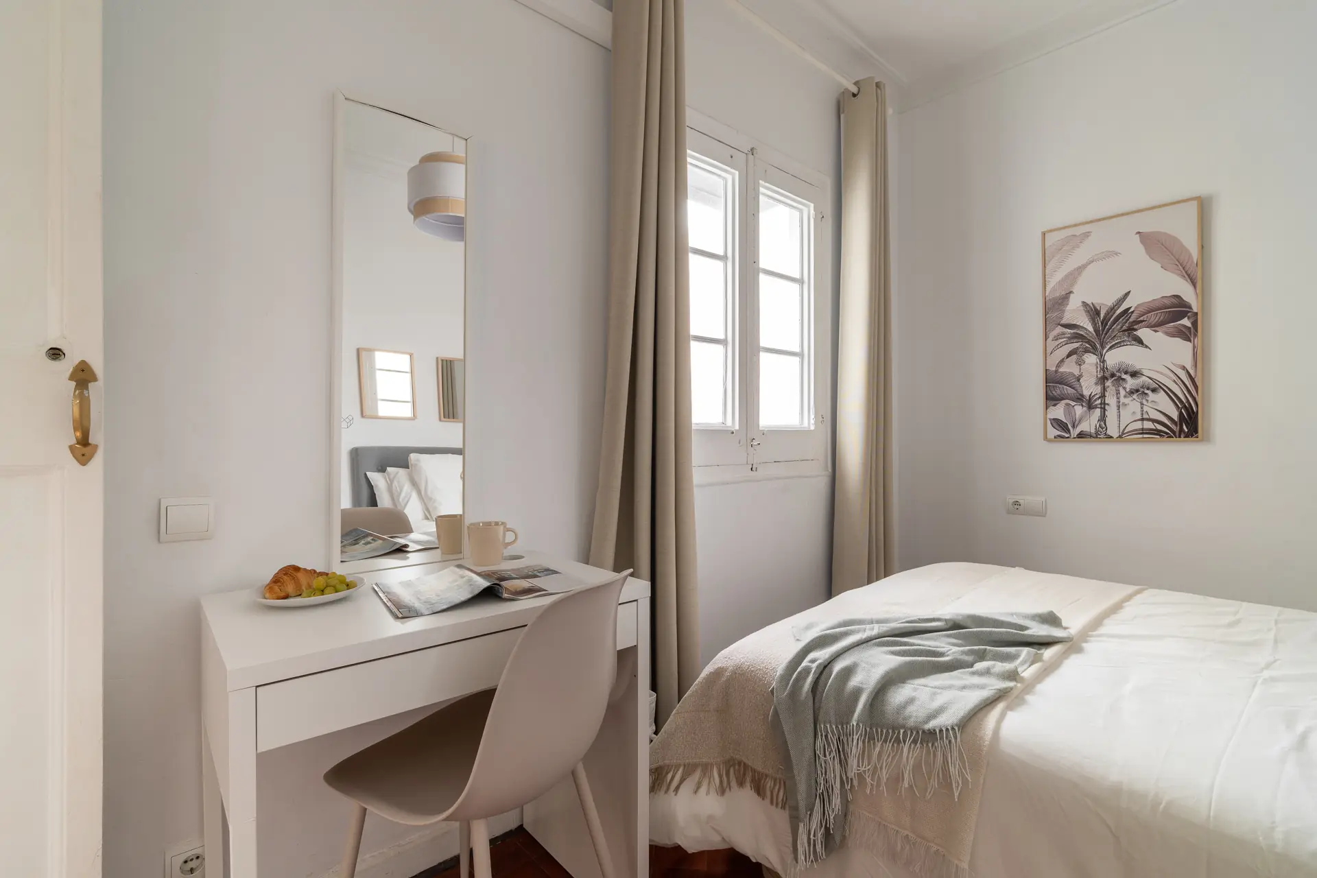 Private room in Barcelona photo 2