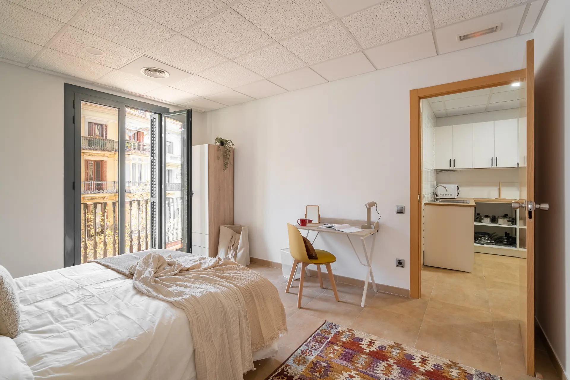 Private room in Barcelona photo 3