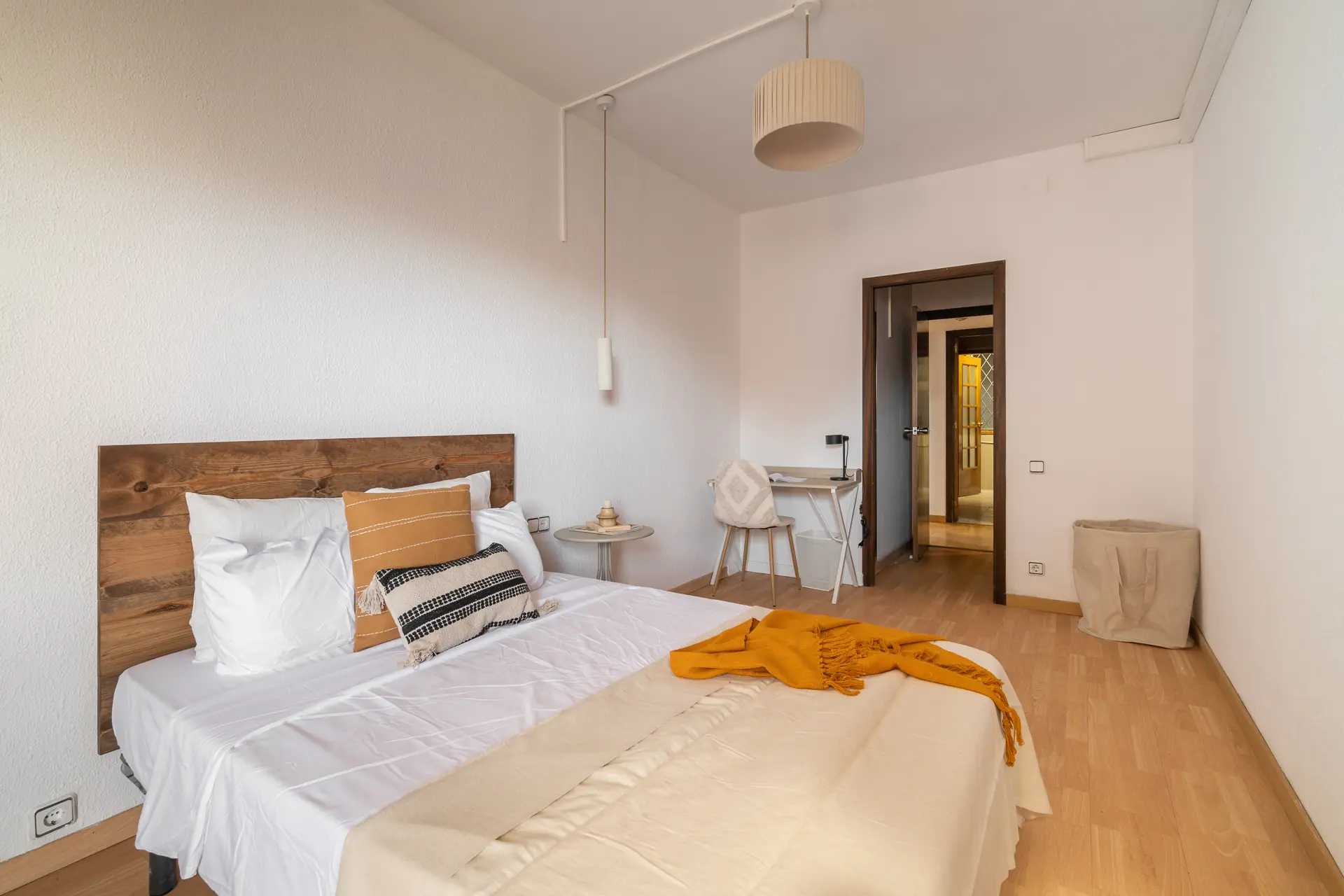 Private room in Barcelona photo 2