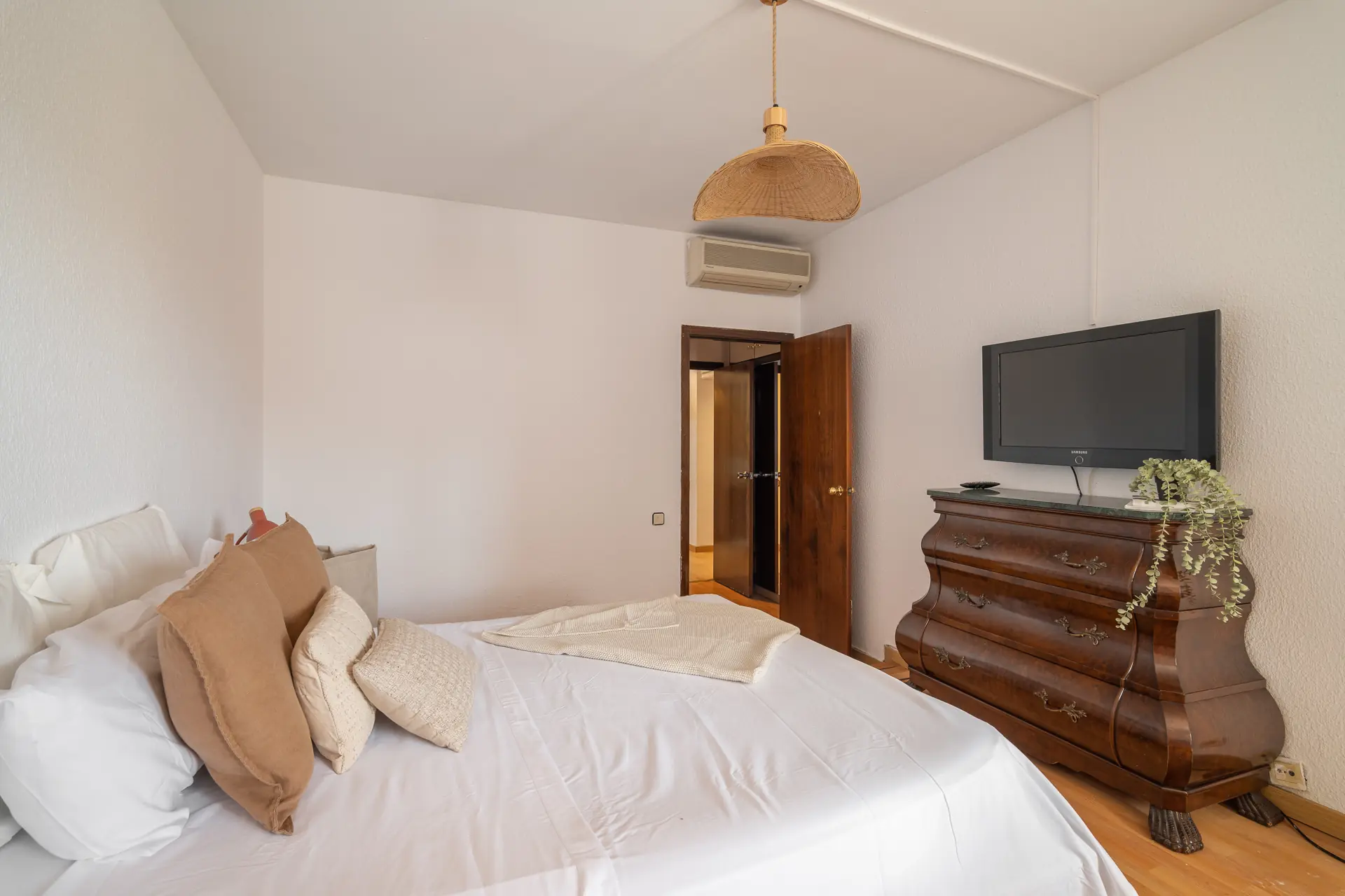 Private room in Barcelona photo 3