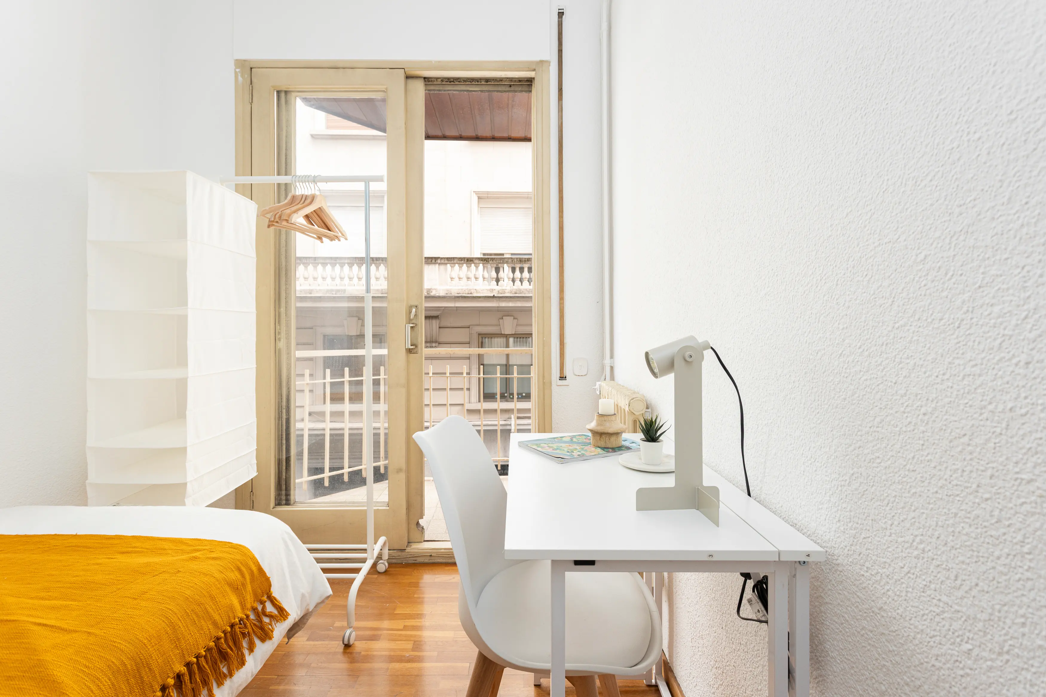 Private room in Barcelona photo 3