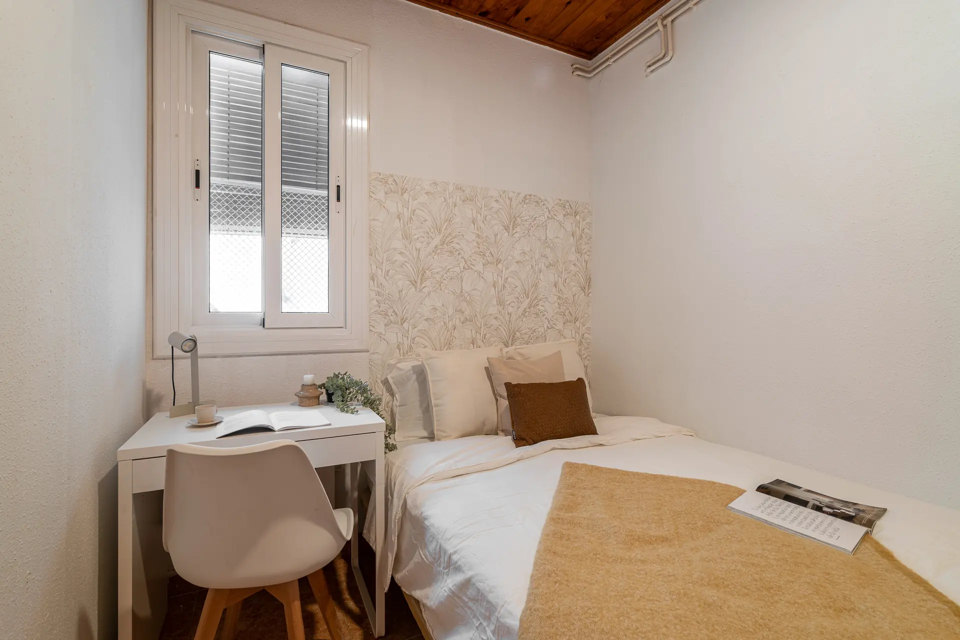 Private room in Barcelona photo 2