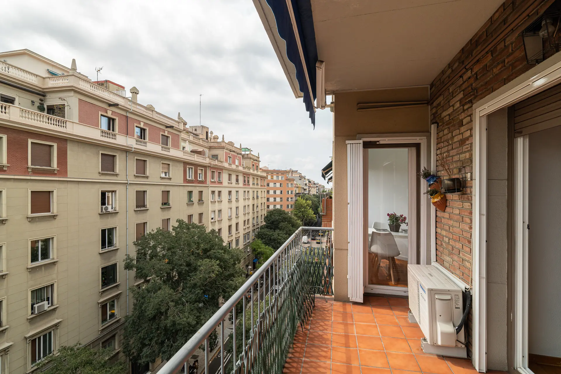 Private room in Barcelona photo 2