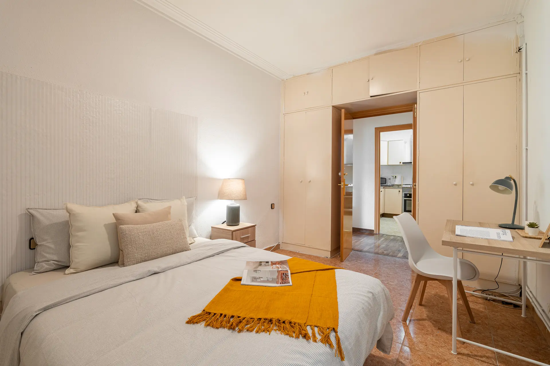 Private room in Barcelona photo 3