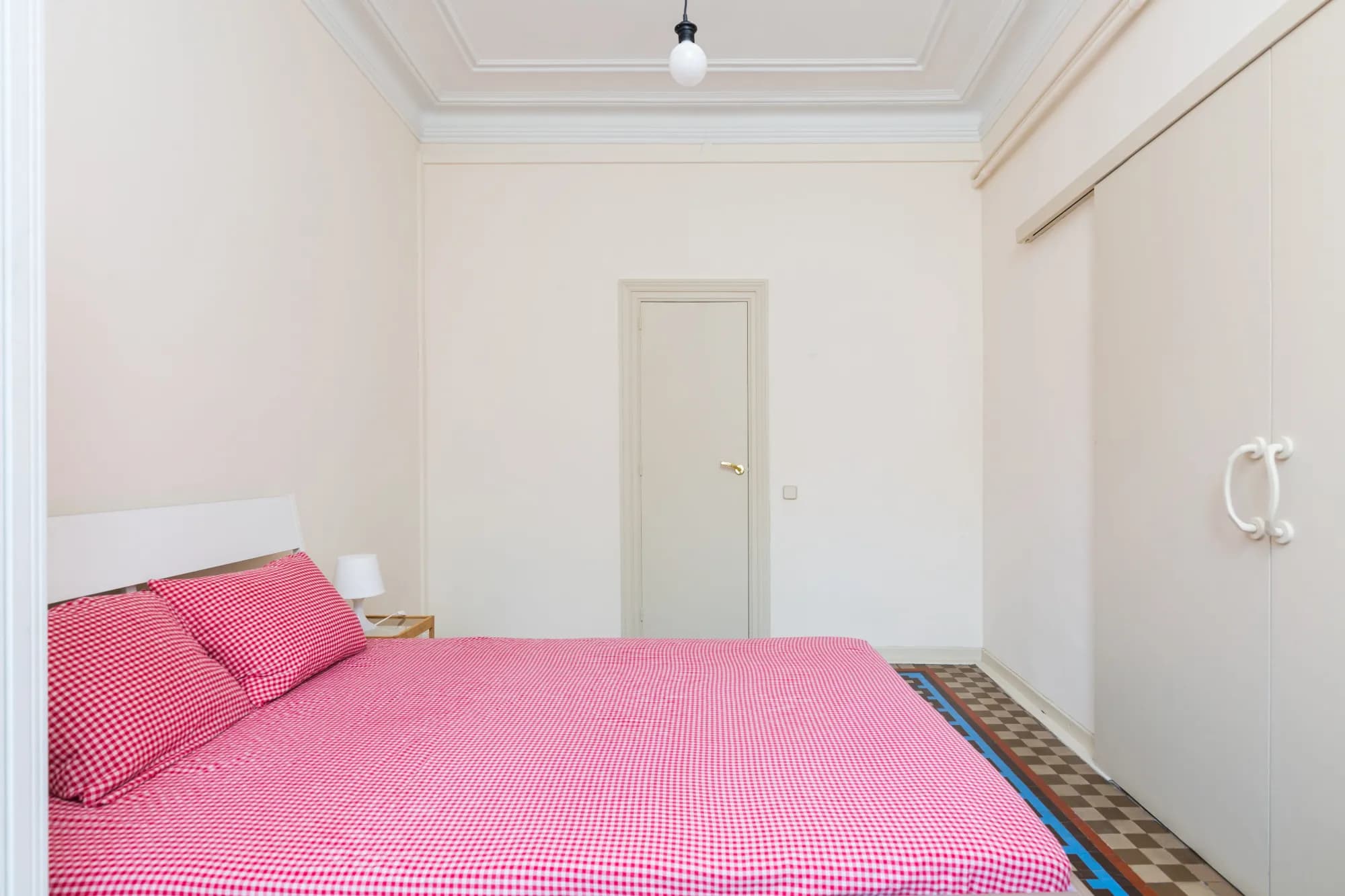 Private room in Barcelona photo 4