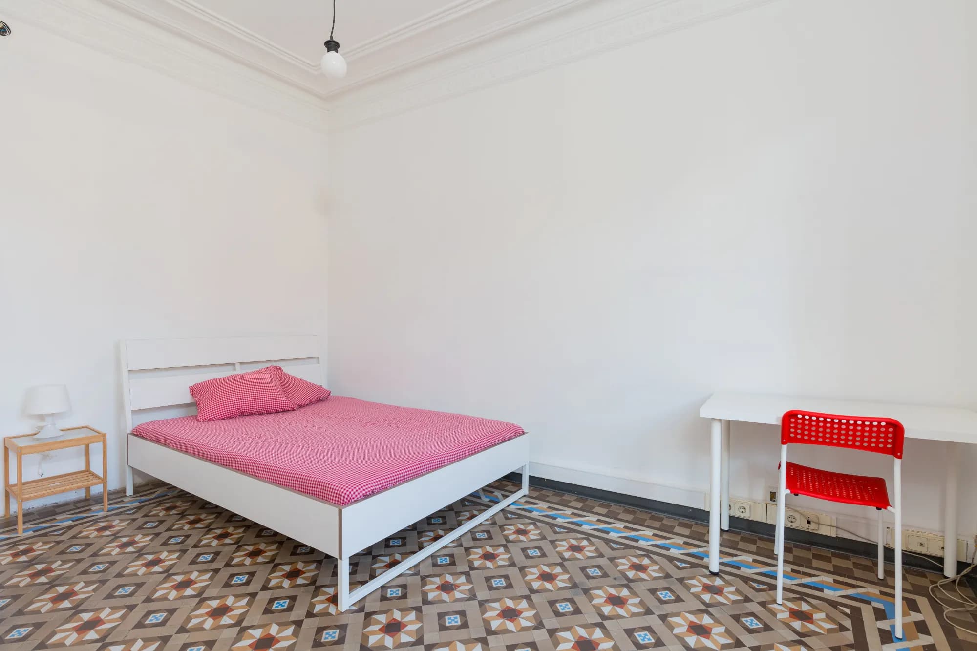 Private room in Barcelona photo 2