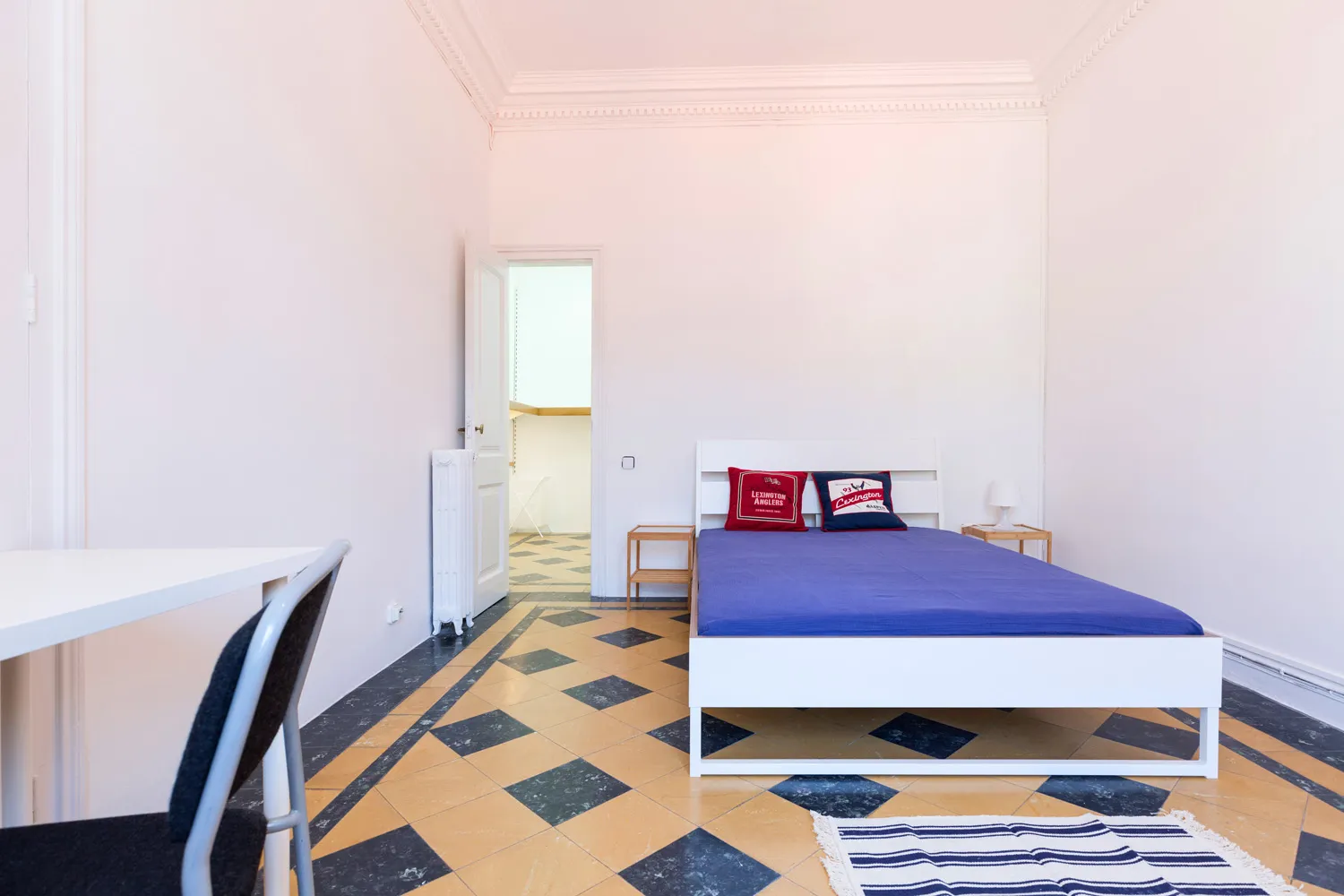 Private room in Barcelona photo 2