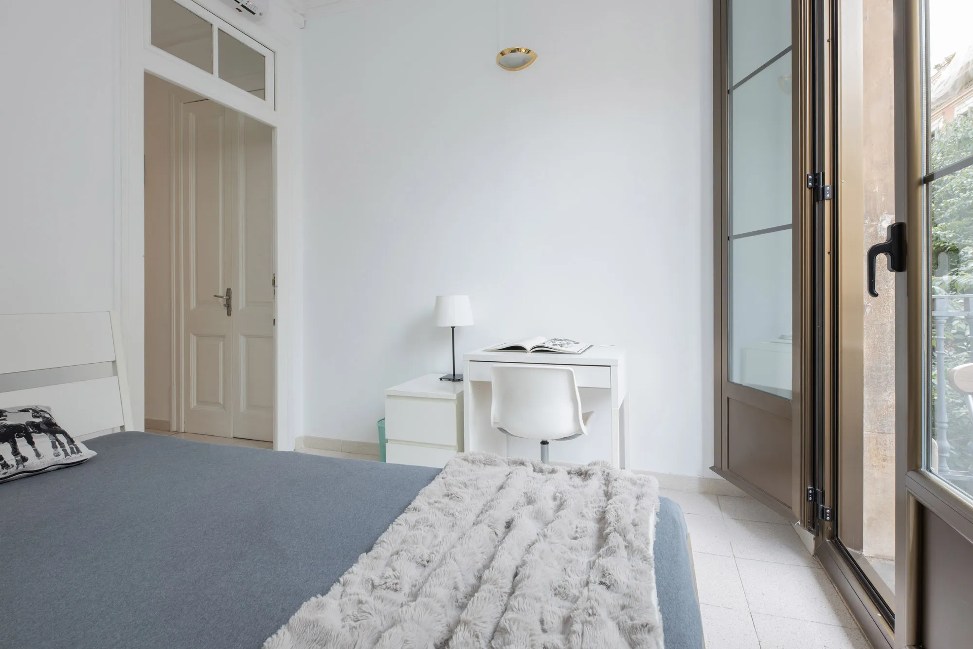 Private room in Barcelona photo 3