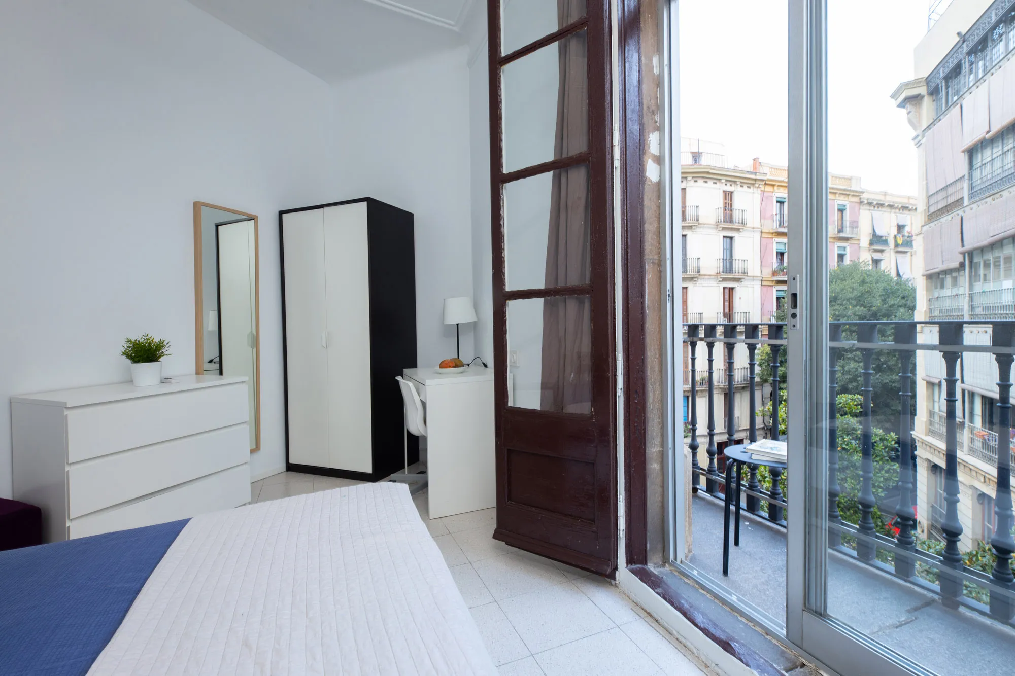 Private room in Barcelona photo 5