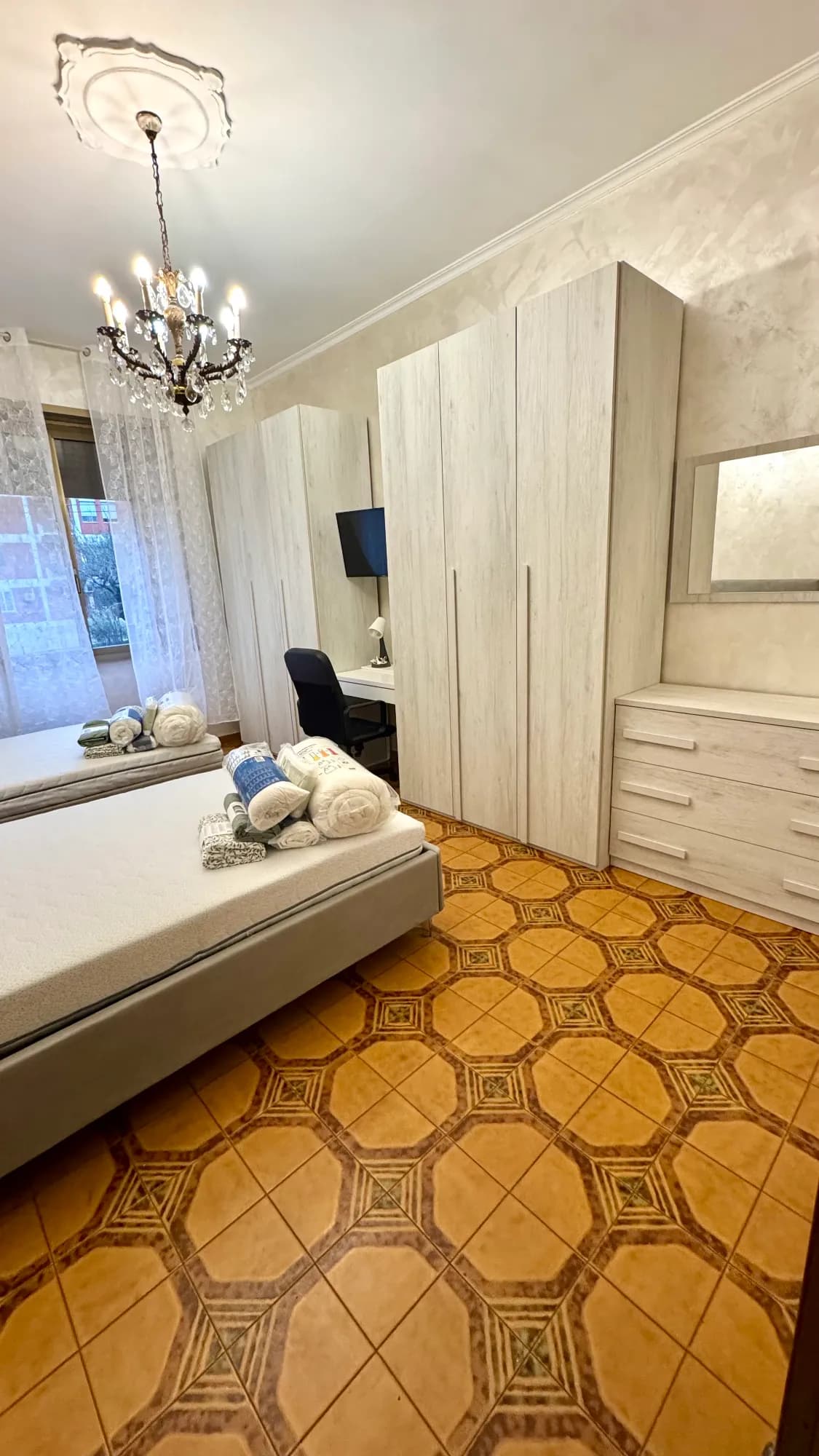 Stanza condivisa a Rome photo 3