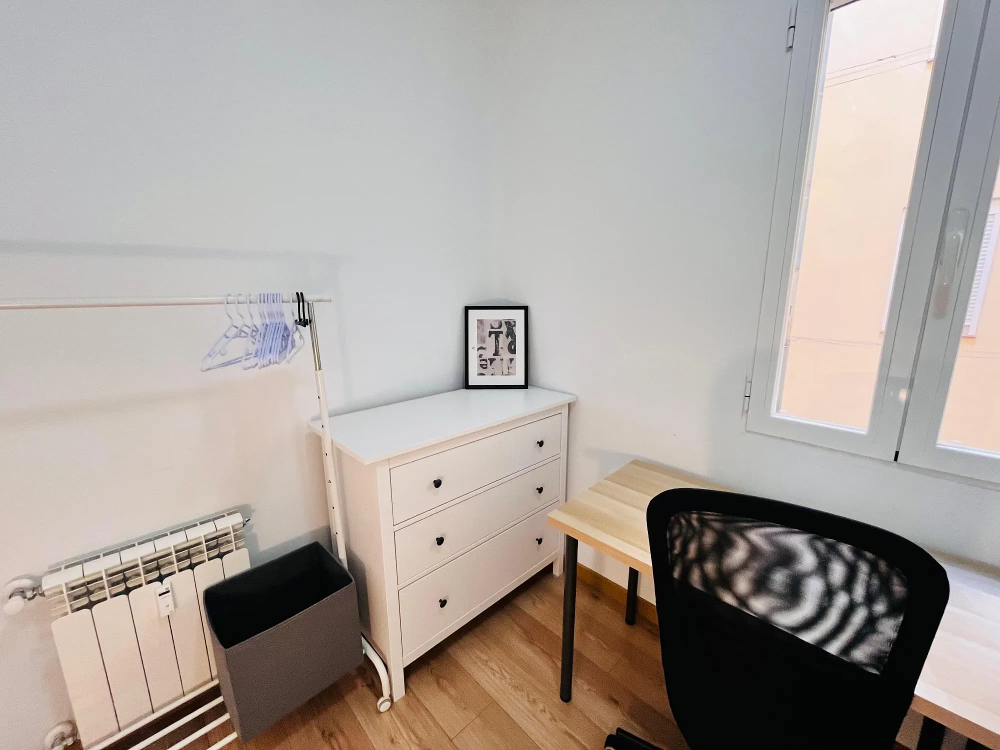 Private room in Madrid photo 3