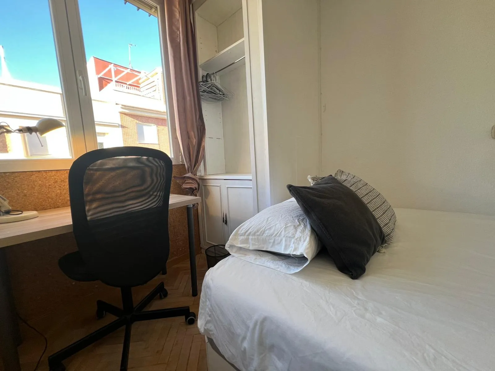 Stanza privata a Madrid photo 5