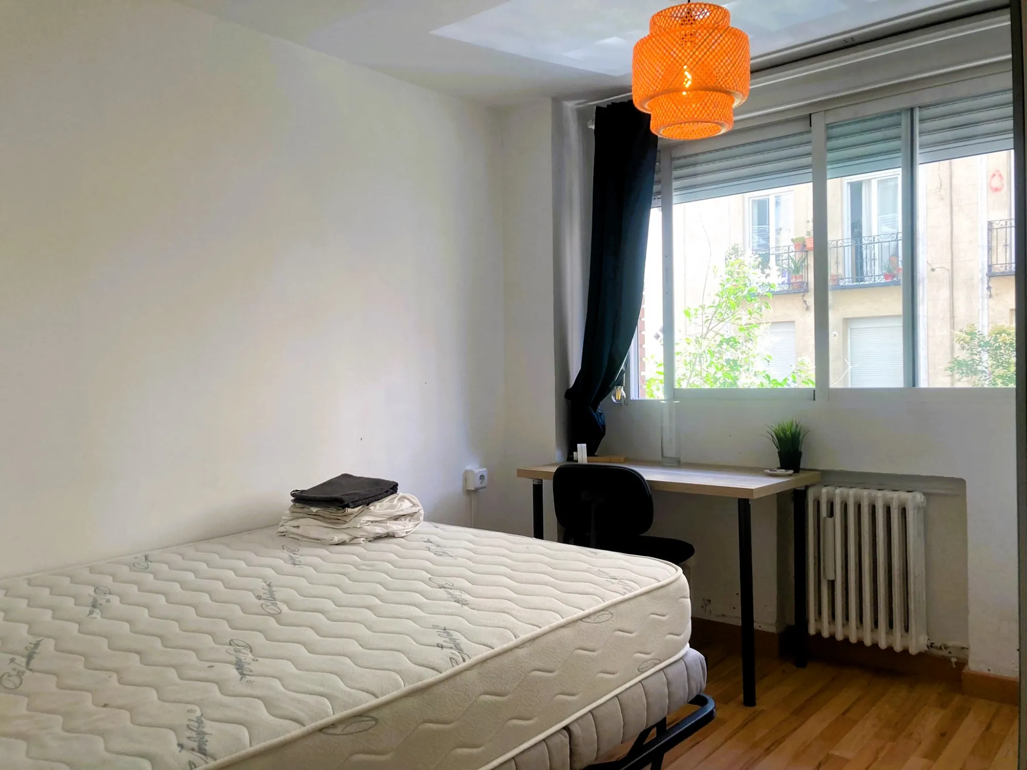 Private room in Madrid photo 4