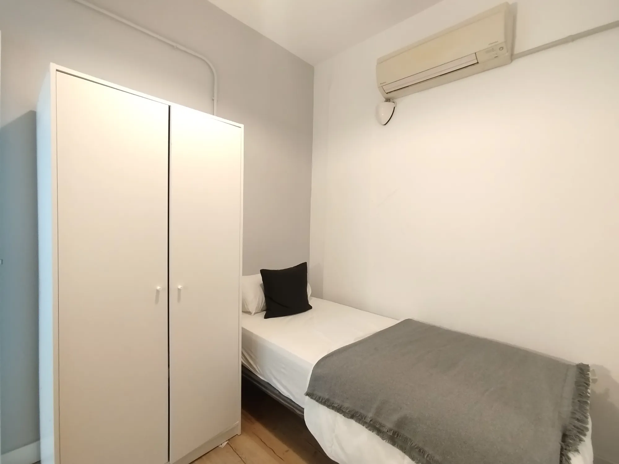 Habitación privada en Madrid photo 2