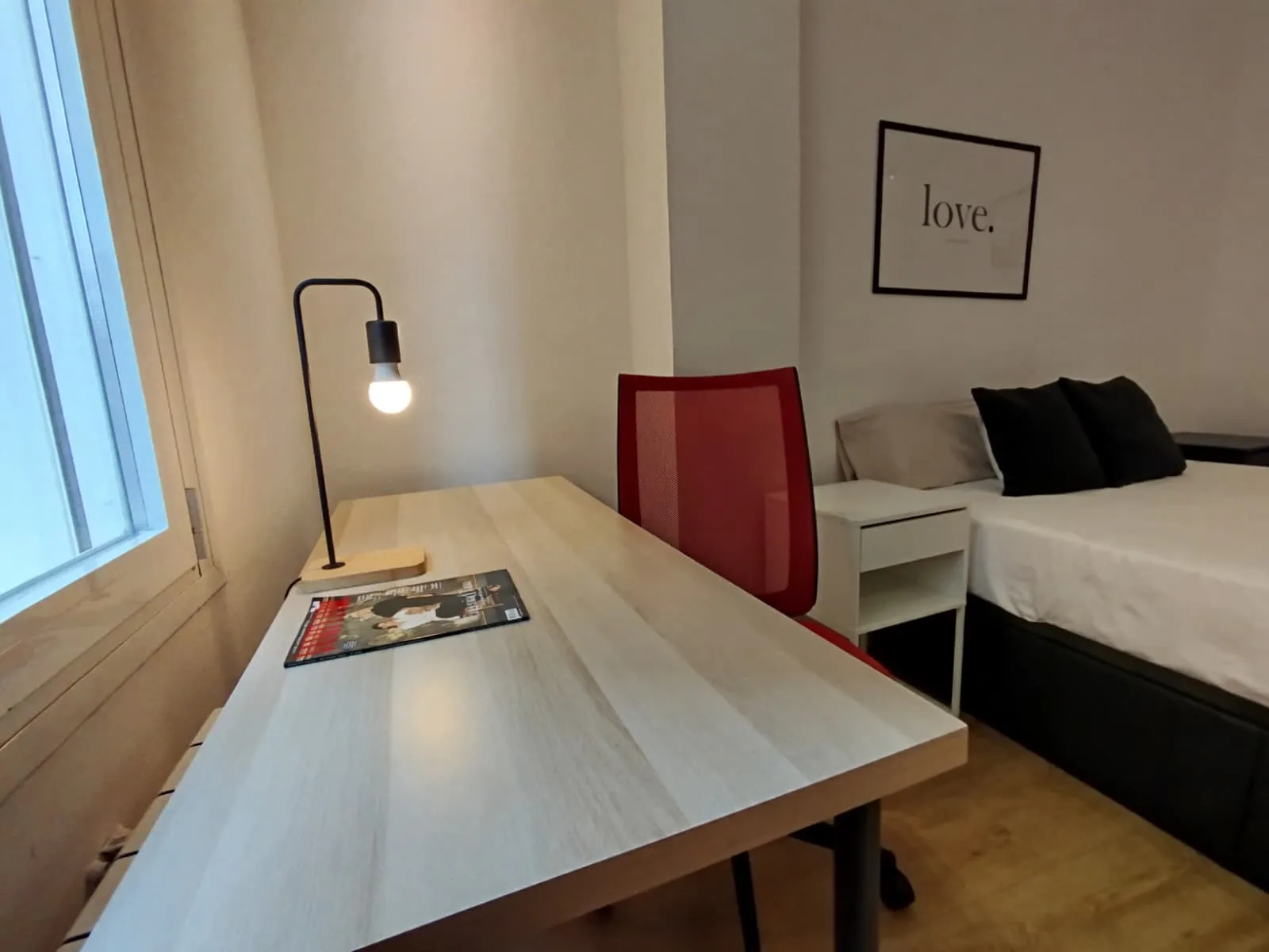 Private room in Madrid photo 2