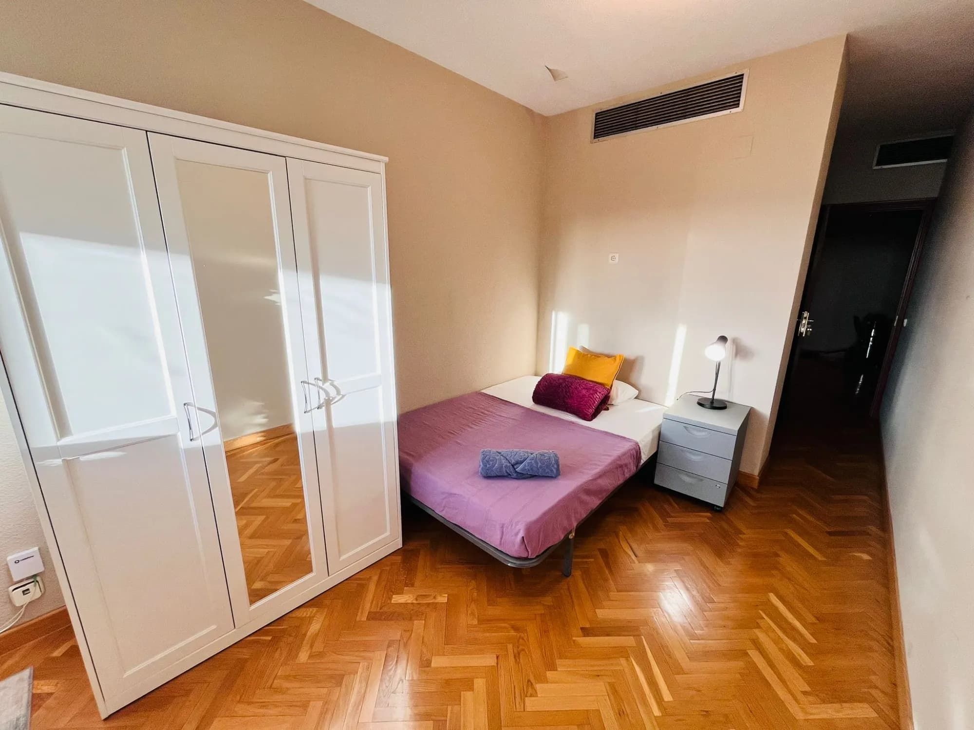 Habitación privada en Madrid photo 3