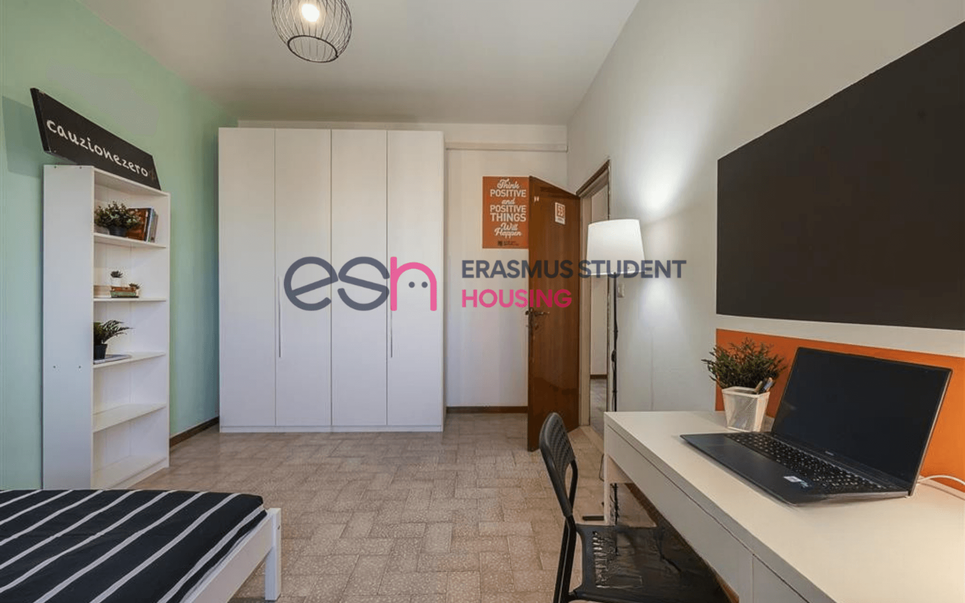 Shared Room in Pisa photo 2