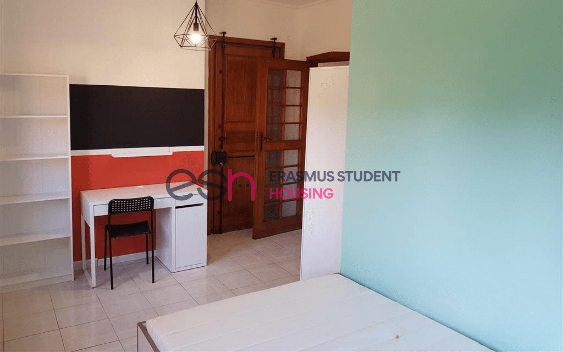 Shared Room in Pisa photo 2