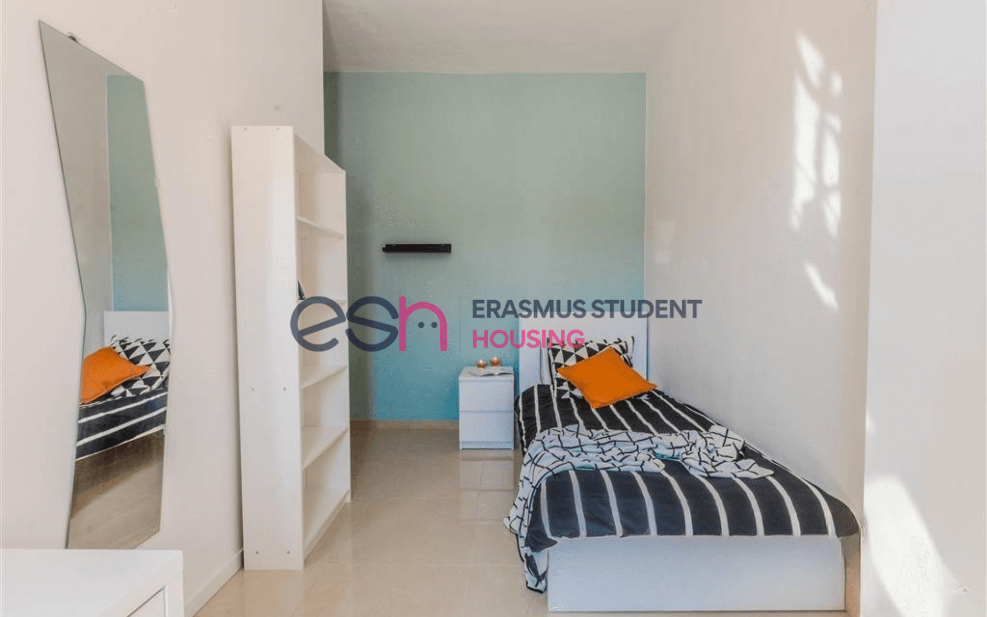 Shared Room in Pisa photo 2