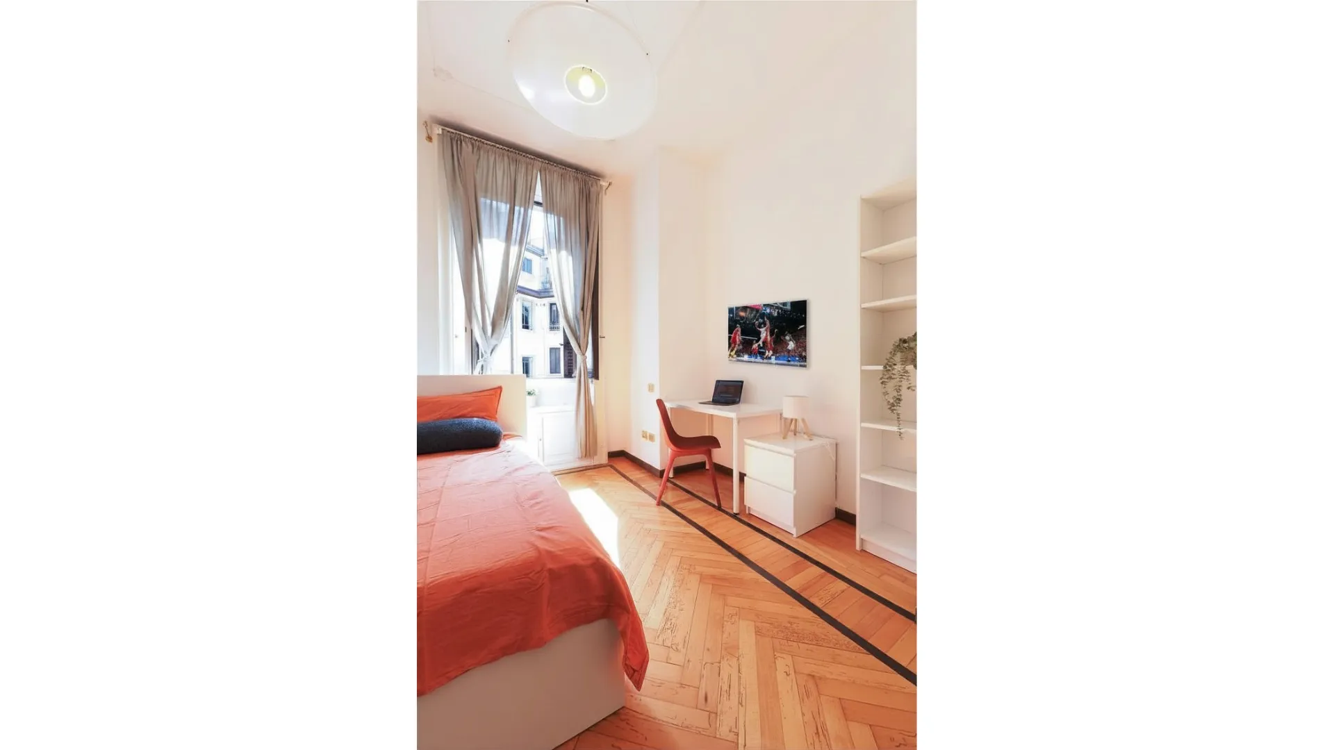 Private room in Milan