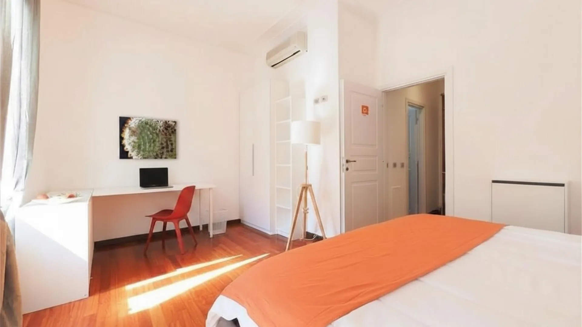Private room in Milan photo 2