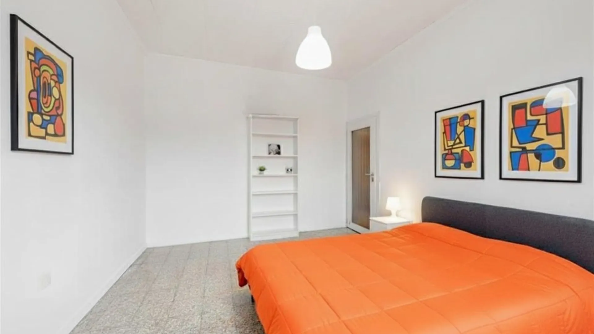Room 44