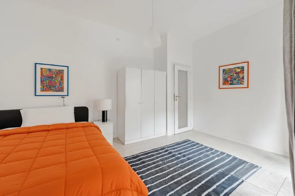 Private room in Milan photo 2