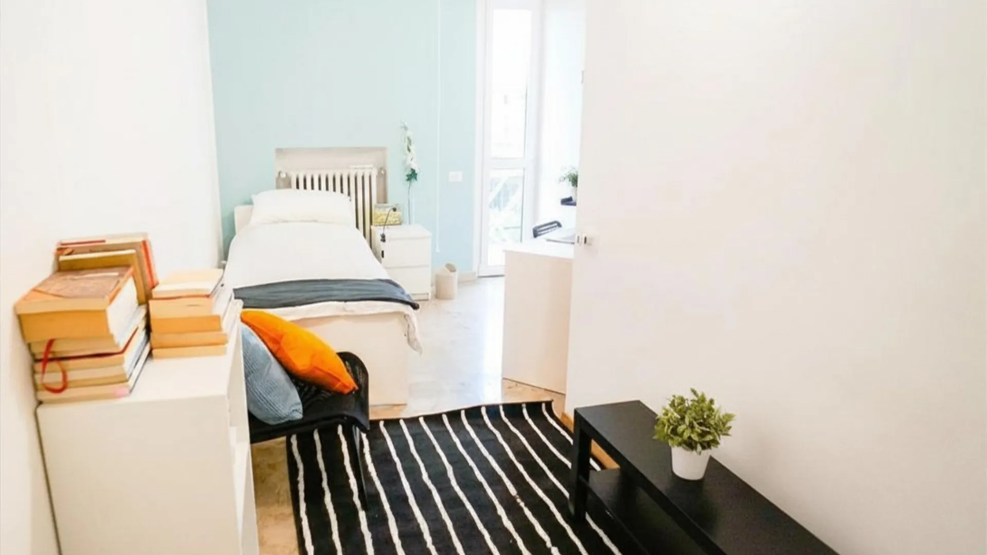 Private room in Milan photo 2
