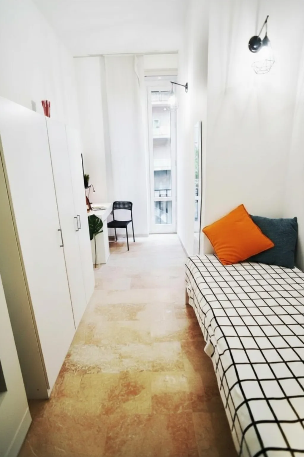 Private room in Milan photo 2