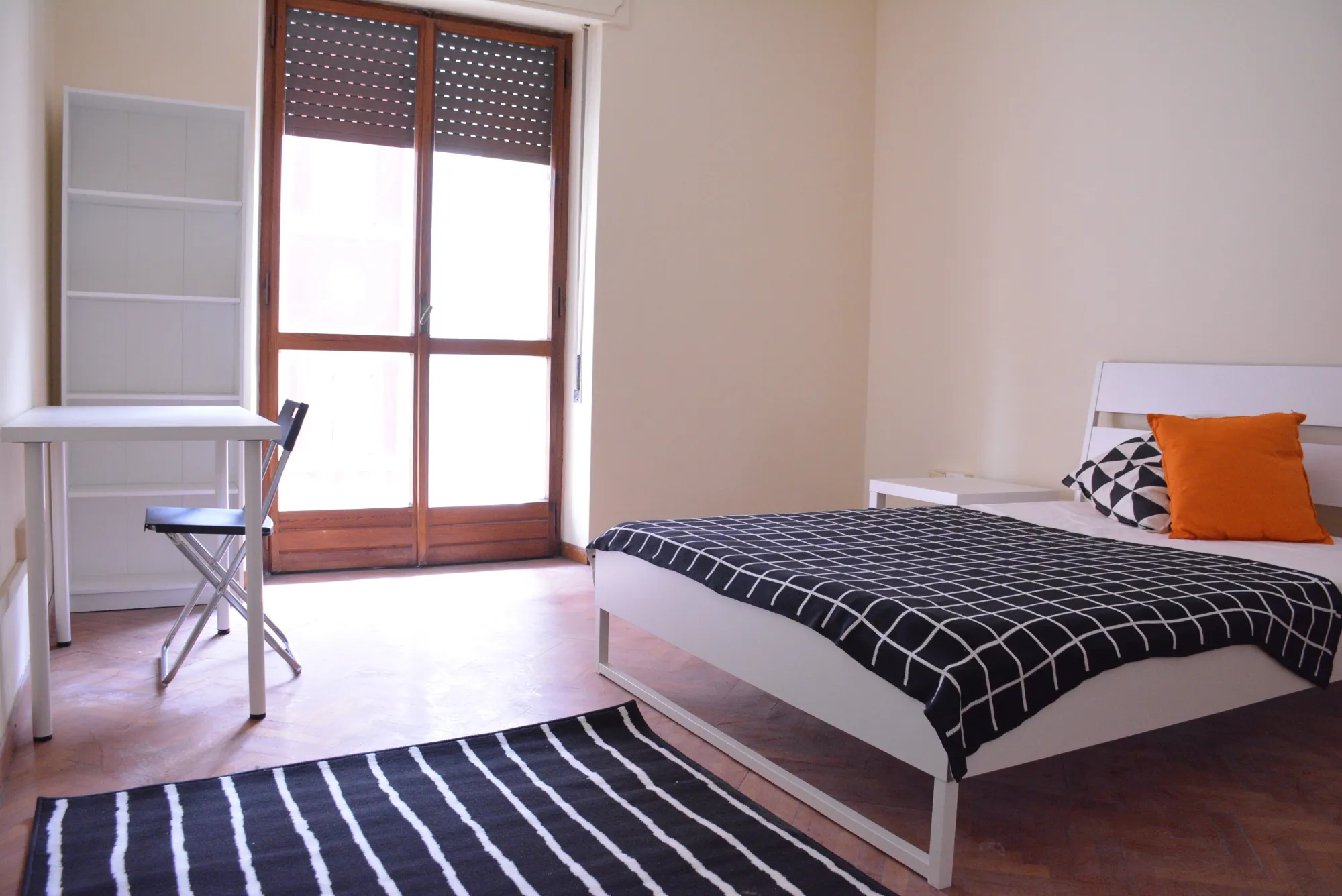 Private room in Cagliari photo 3