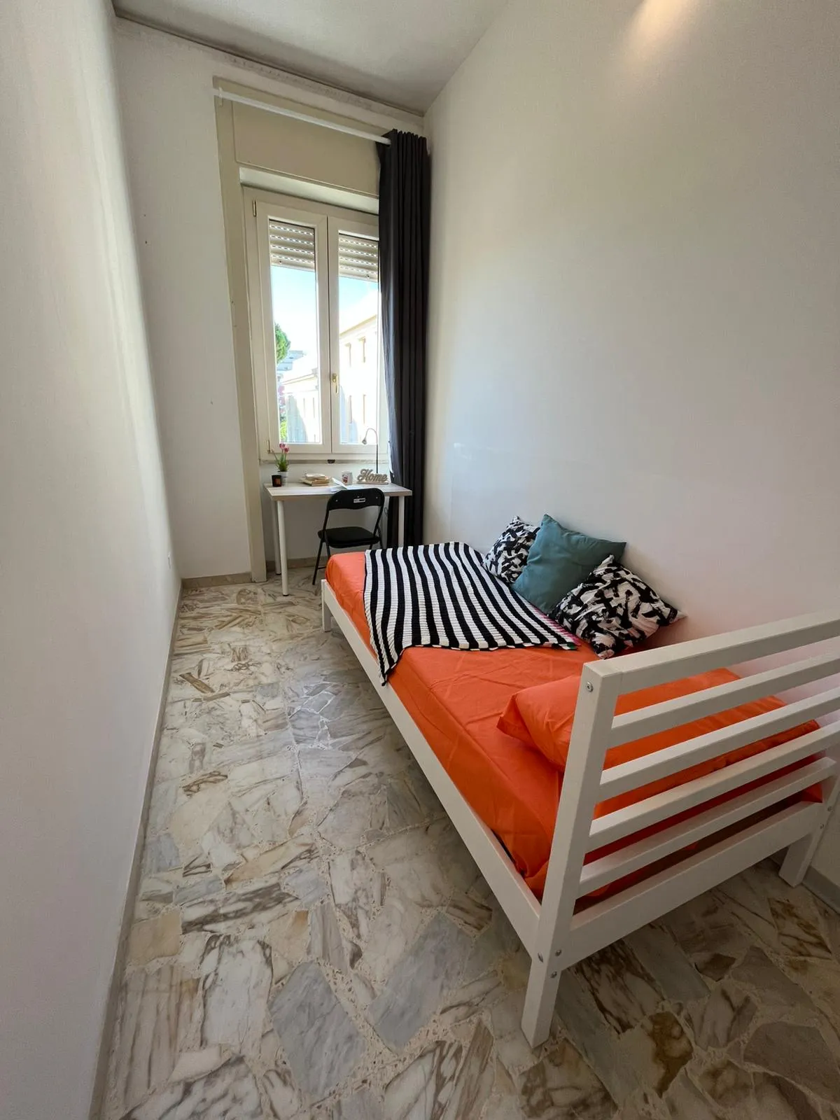 Stanza privata a Cagliari photo 2