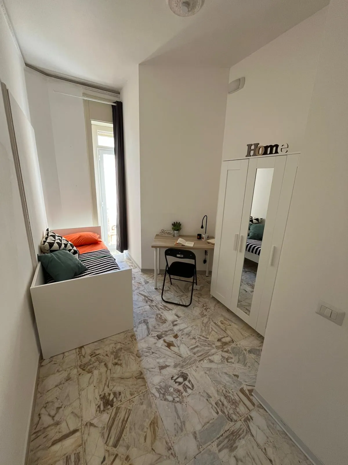 Private room in Cagliari photo 2