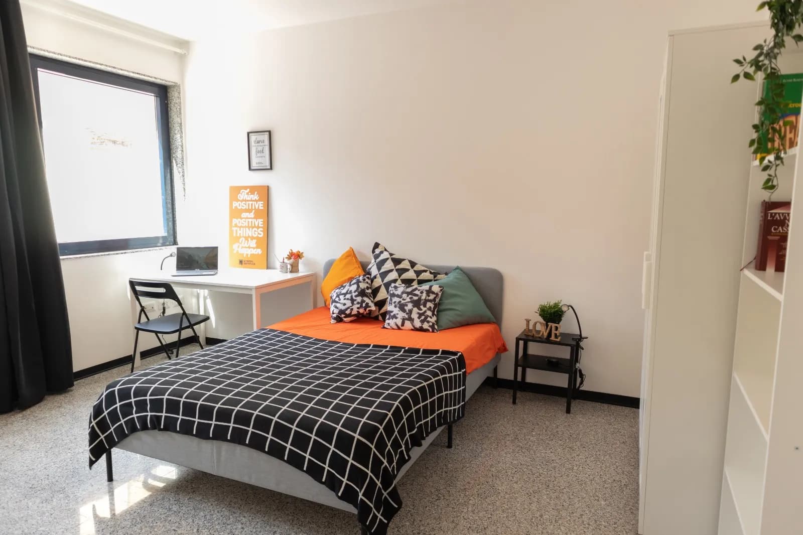 Stanza privata a Cagliari