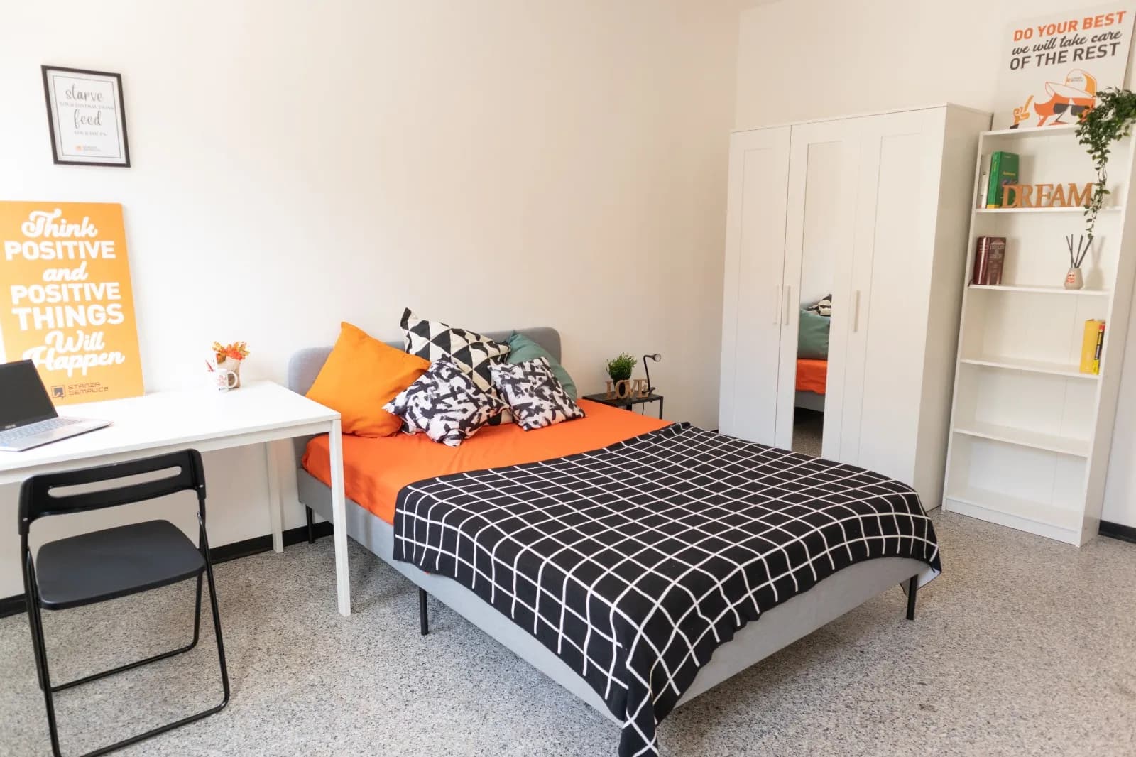 Stanza privata a Cagliari photo 3