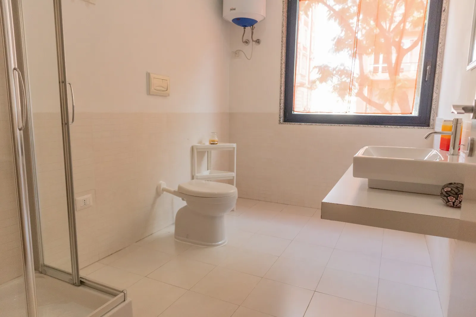 Stanza privata a Cagliari photo 2