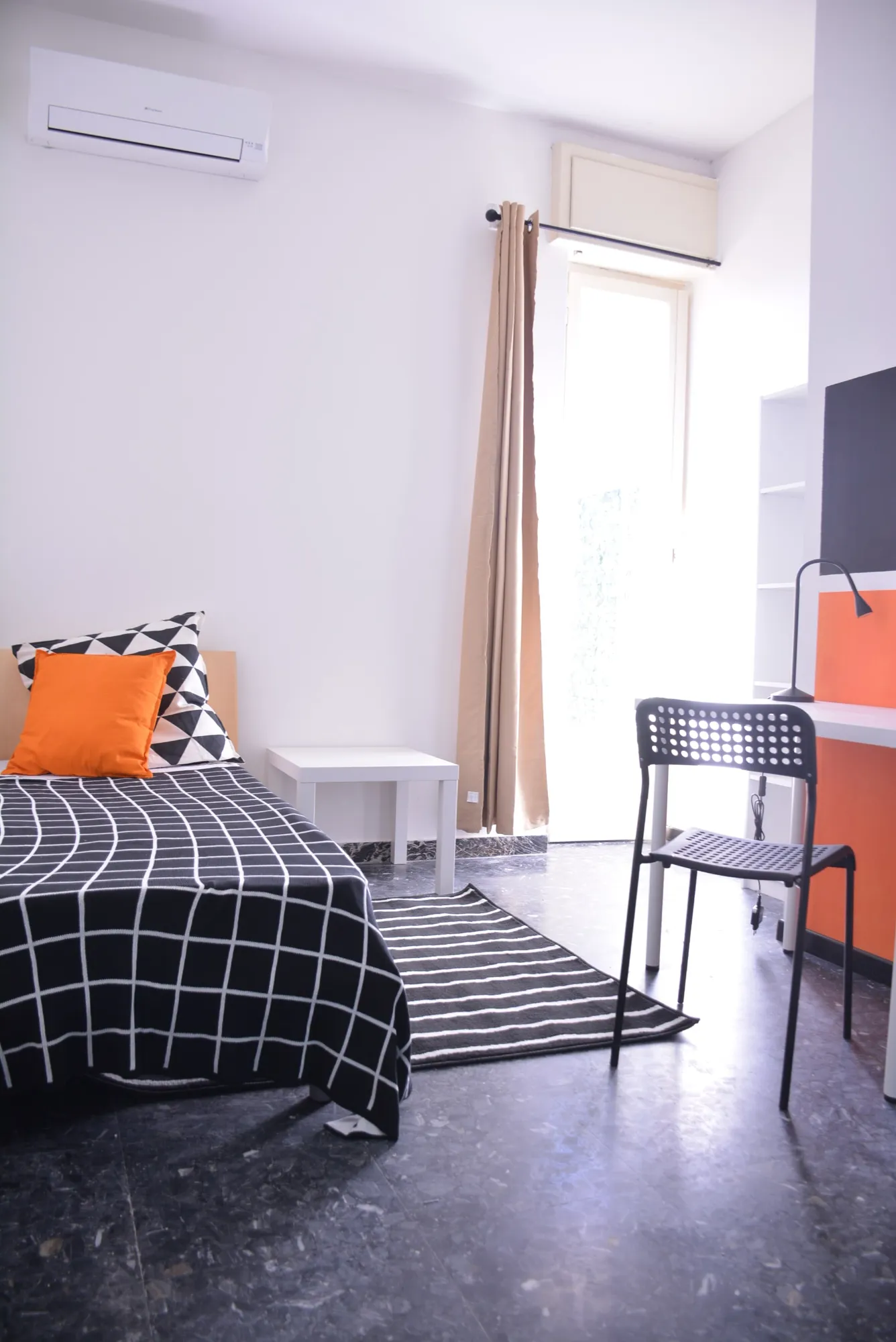 Stanza privata a Cagliari photo 5