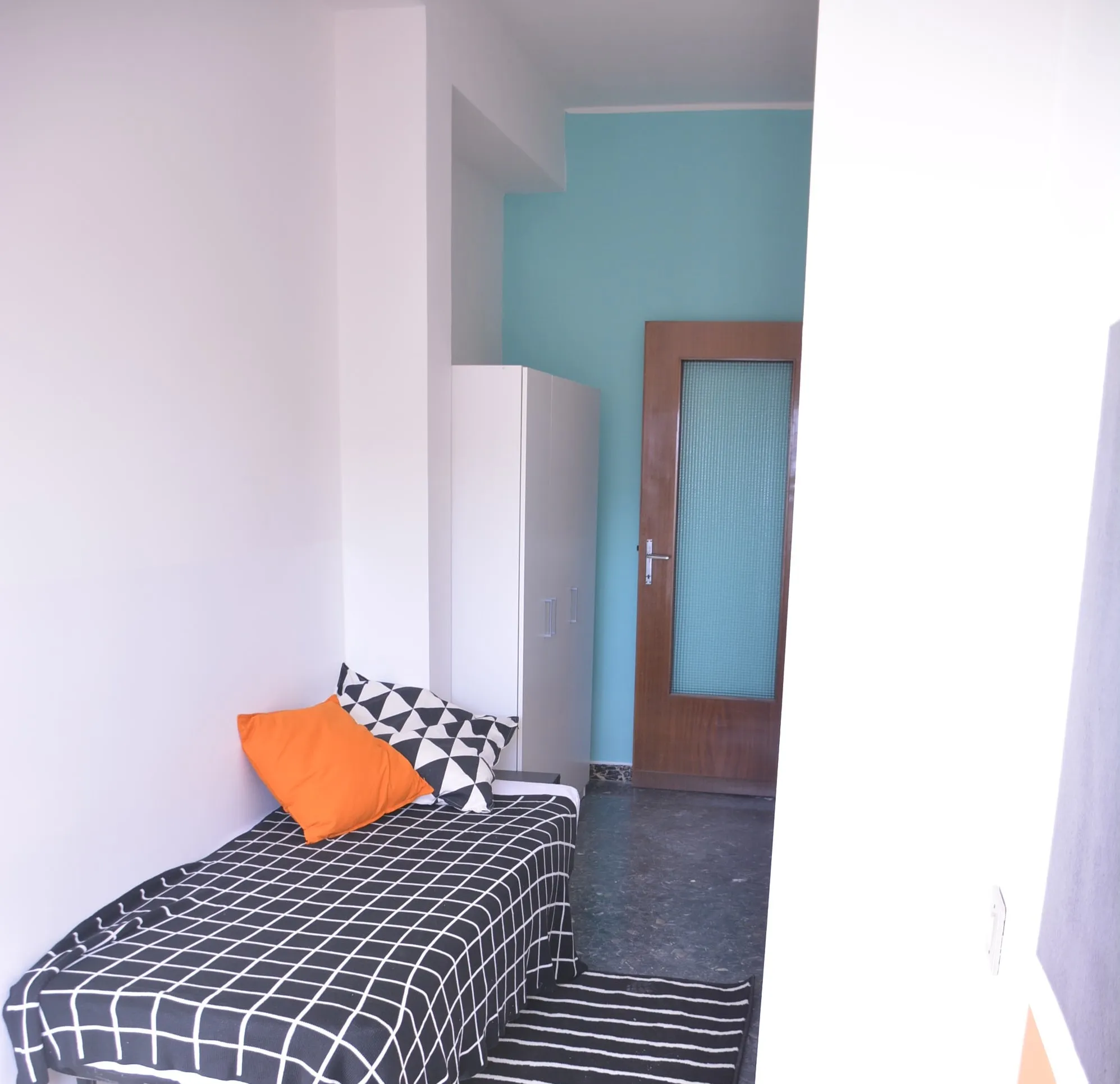 Stanza privata a Cagliari photo 2