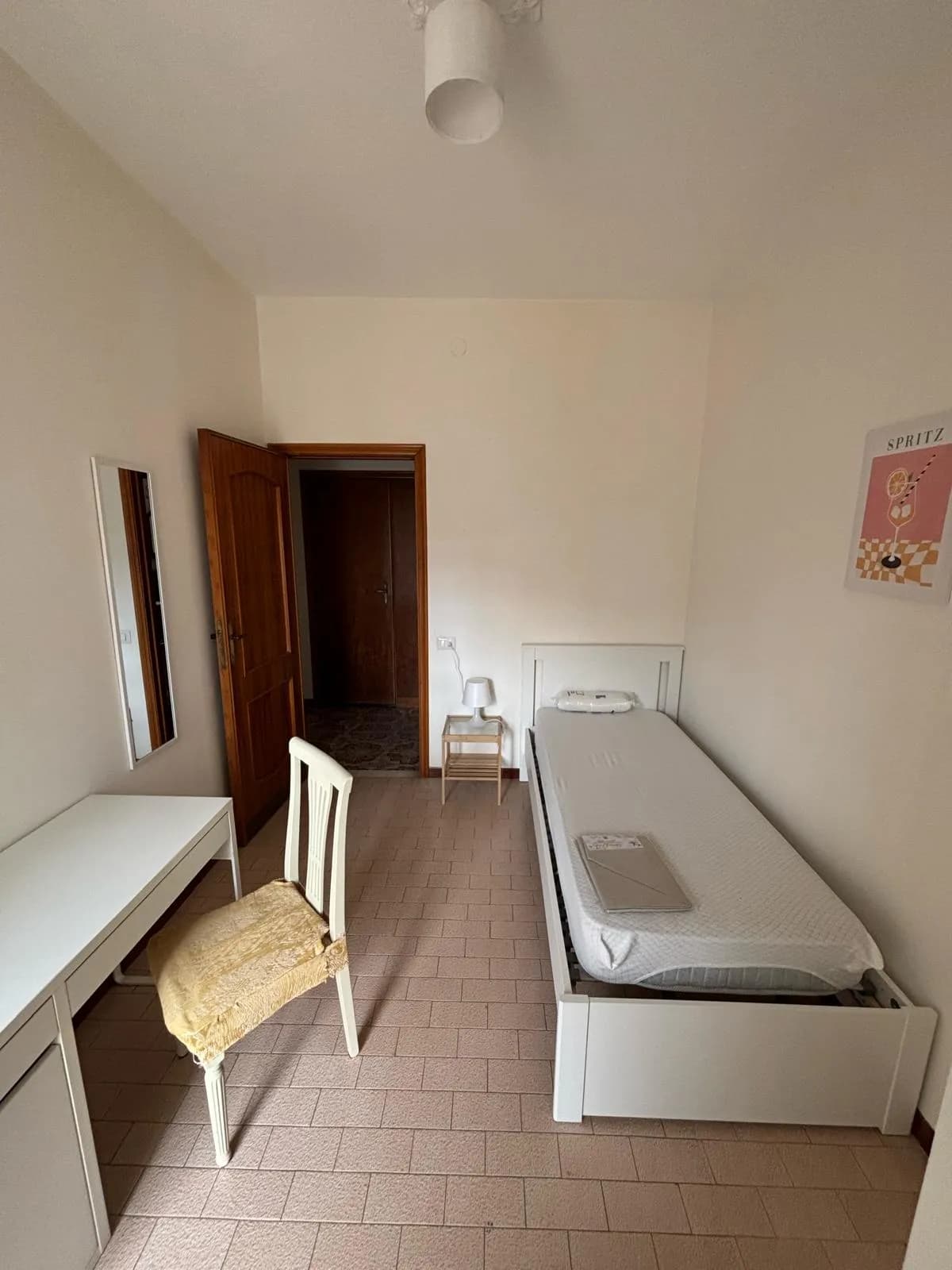 Stanza privata a Monserrato