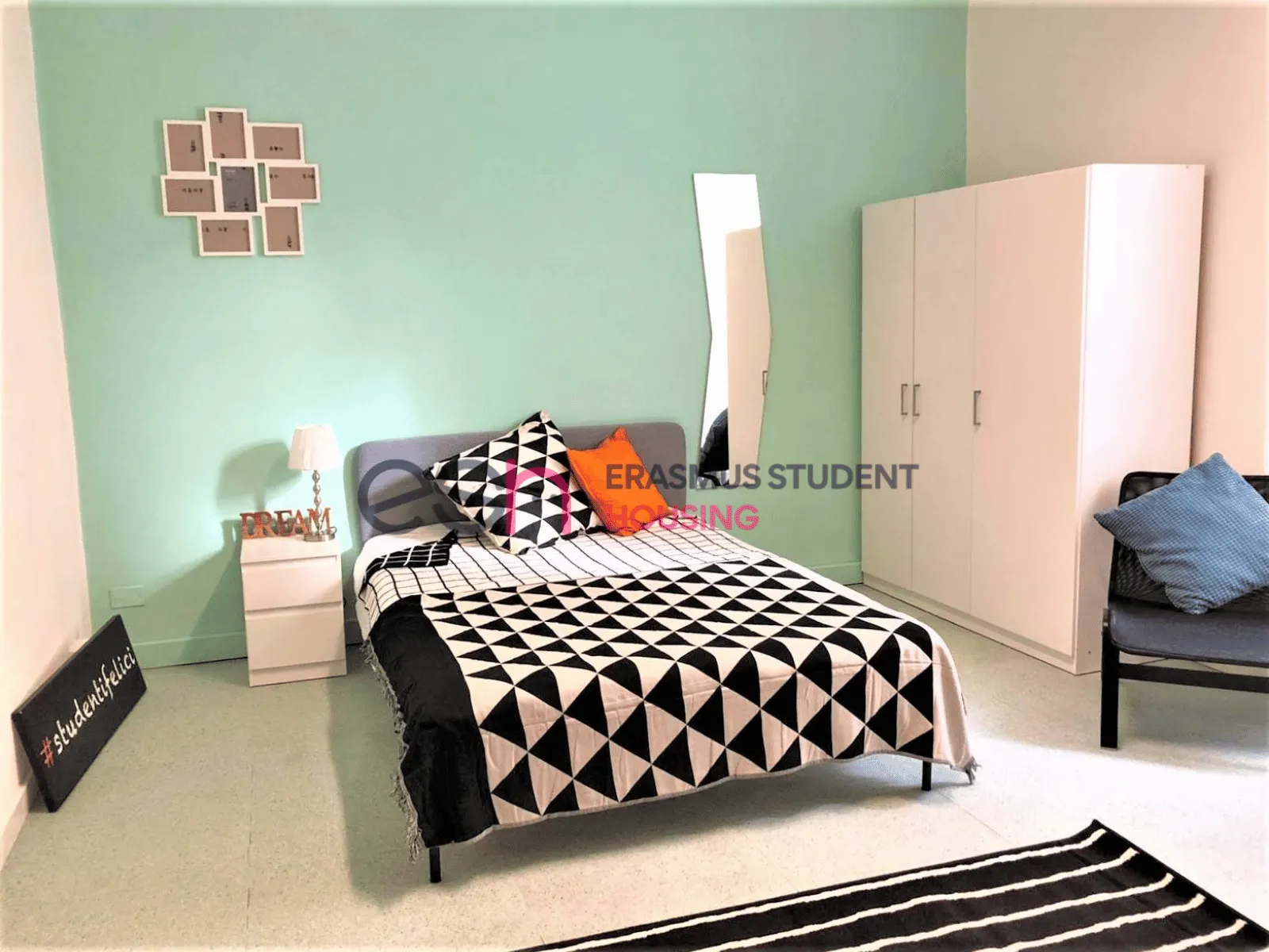 Shared Room in Florence