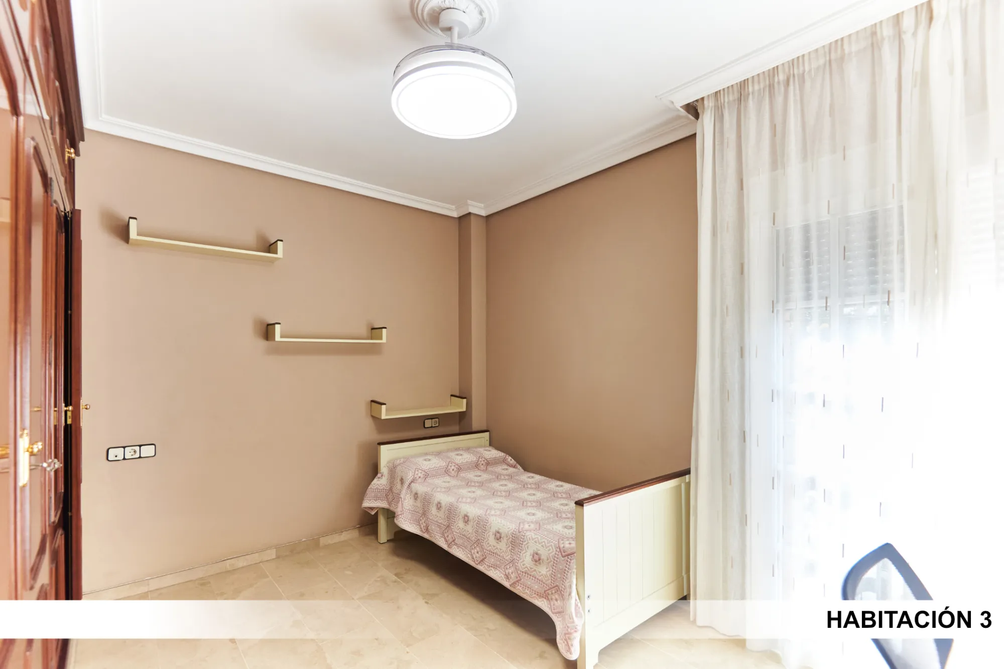 Private room in Seville photo 2