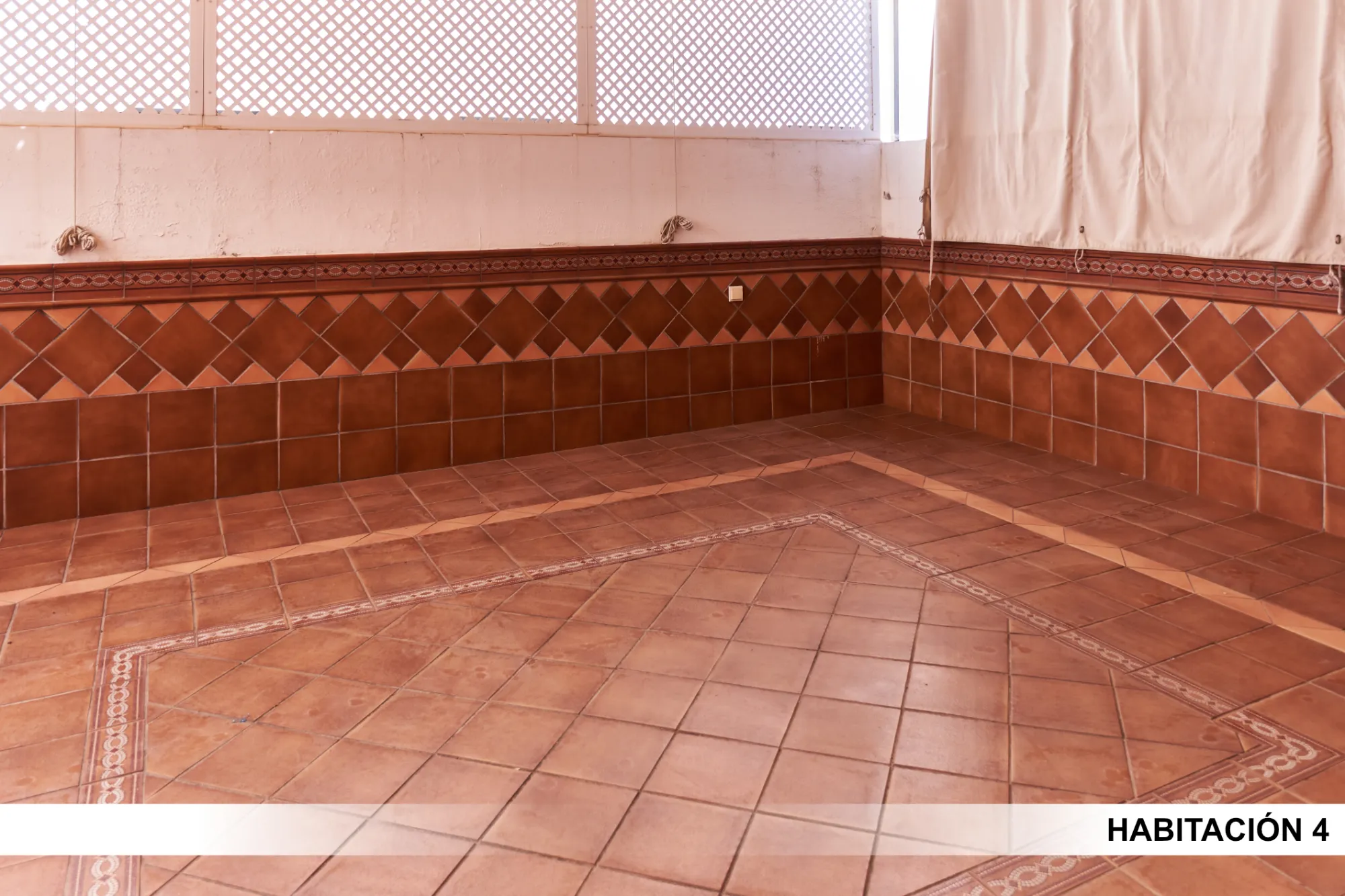 Private room in Seville photo 2