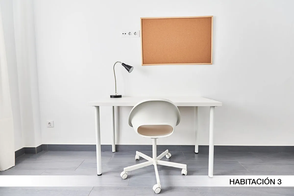 Private room in Seville photo 2