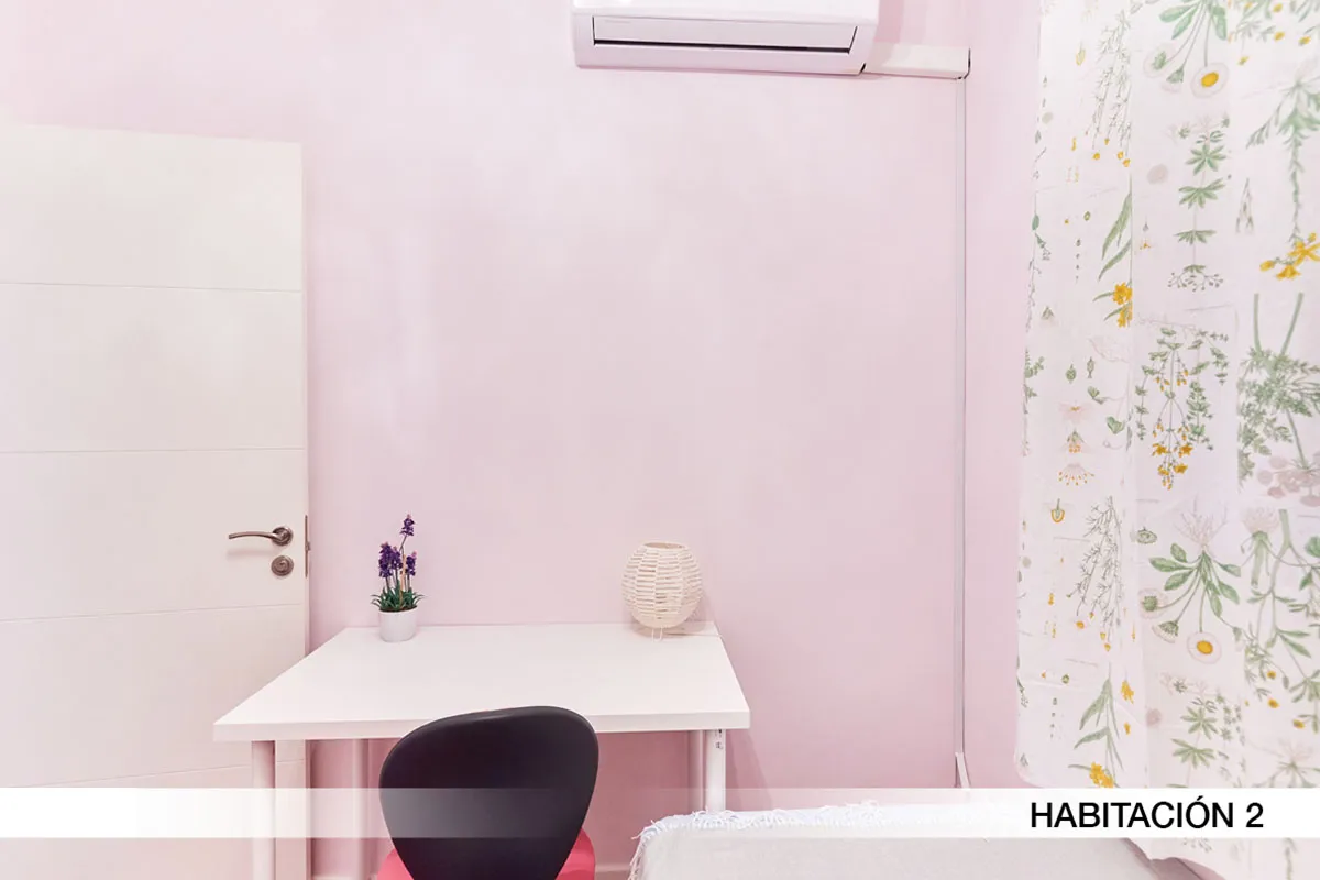 Private room in Seville photo 3