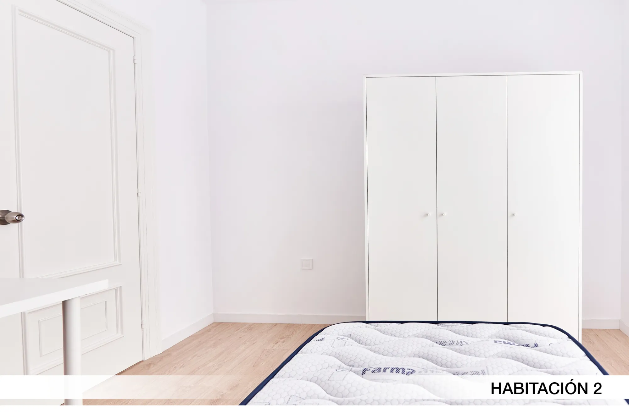 Private room in Seville photo 4