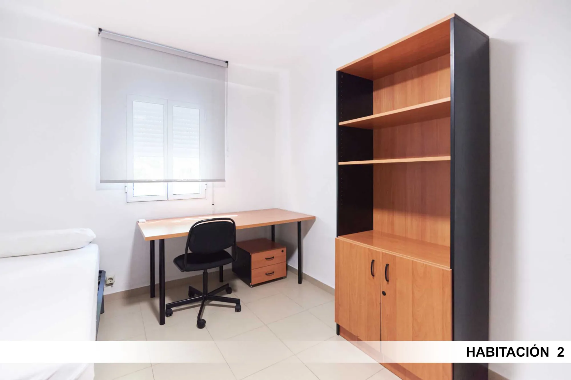 Private room in Seville photo 3